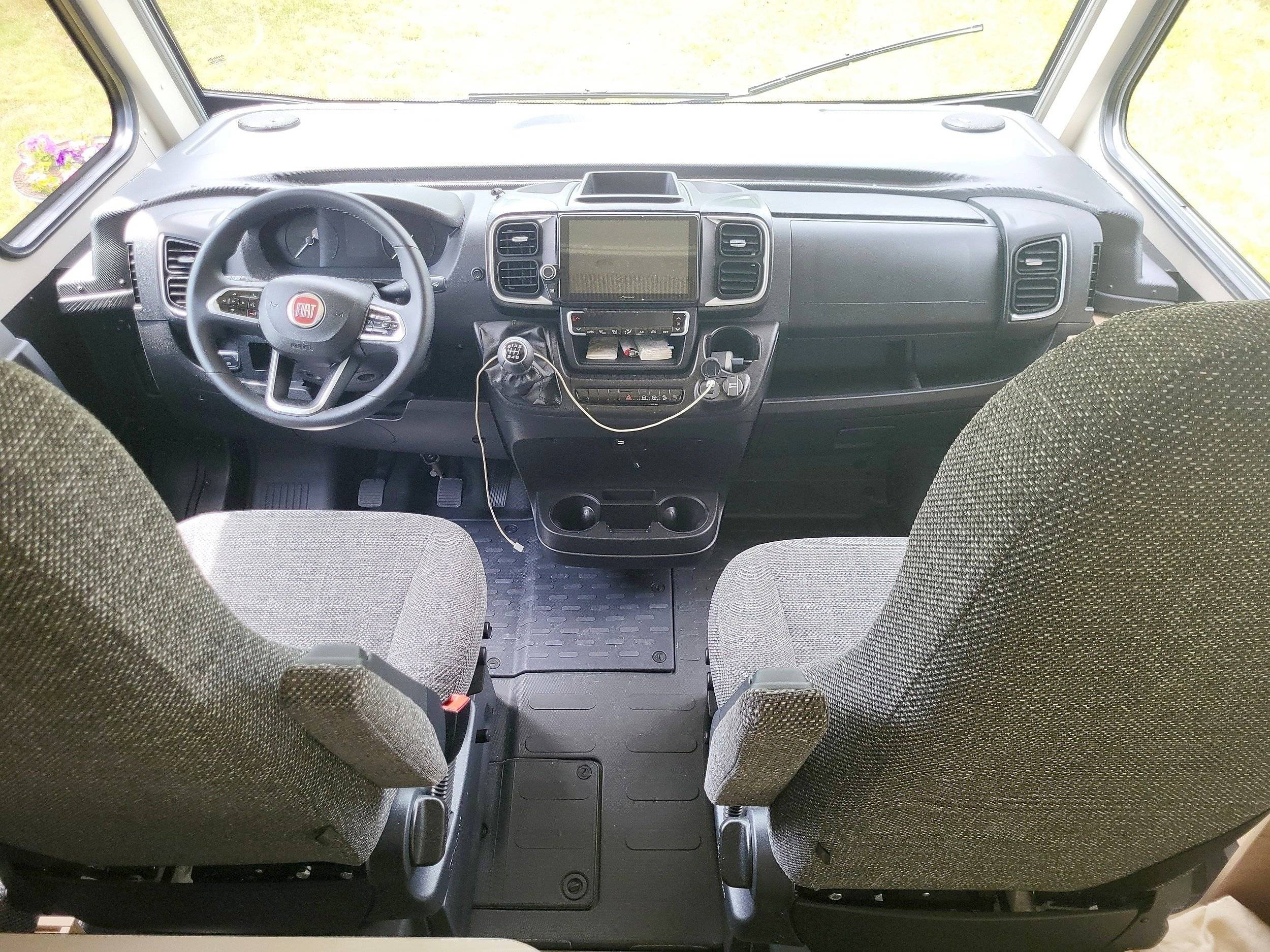 Dethleffs globebus i1 gt white Fiat Ducato 2.2l 140 CV