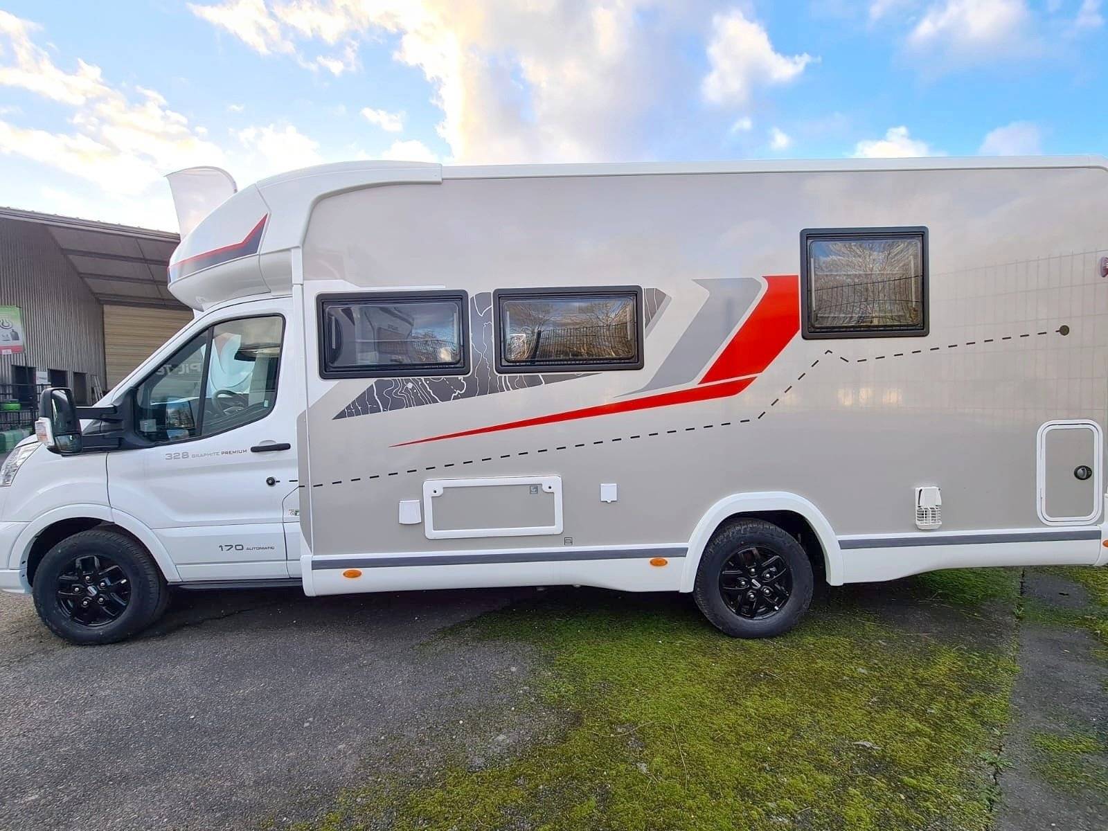 Challenger 328 Graphite Premium