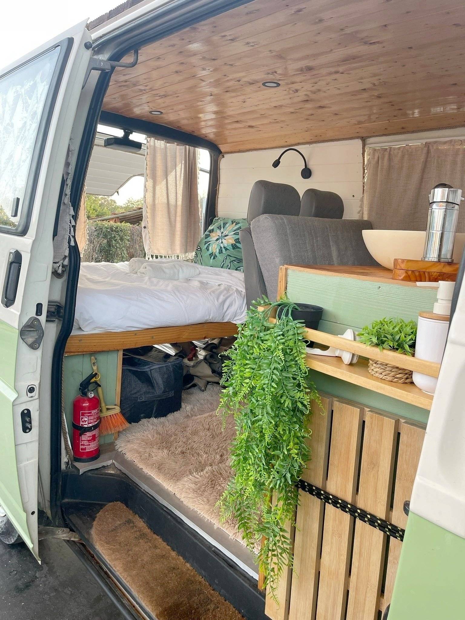 Voorkant 3/4 Volkswagen Volkswagen Transporter T4 - Yescapa