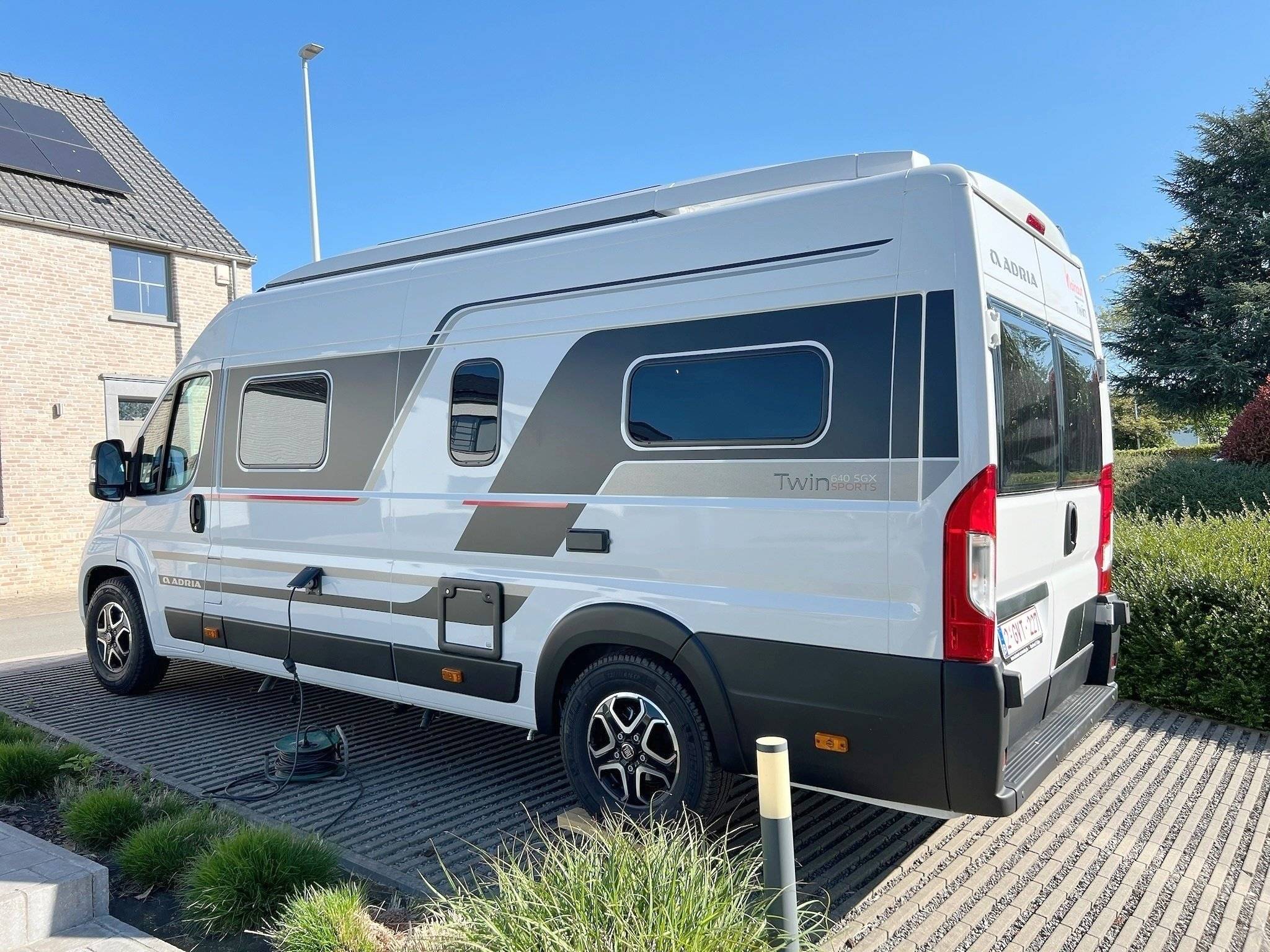 Adria Adria twin 640 sport SGX