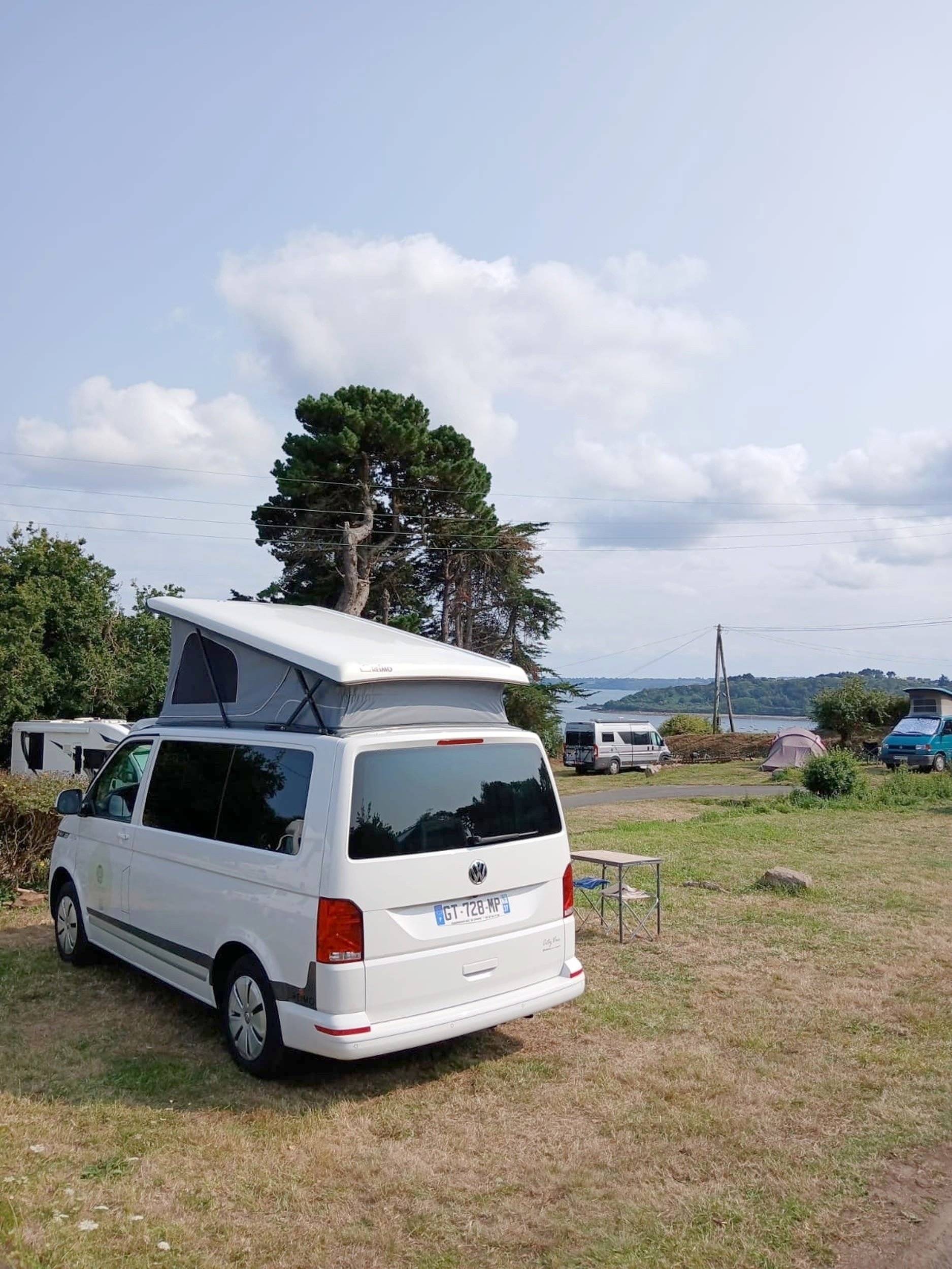 Reimo T6 2 l TDI 150 ch