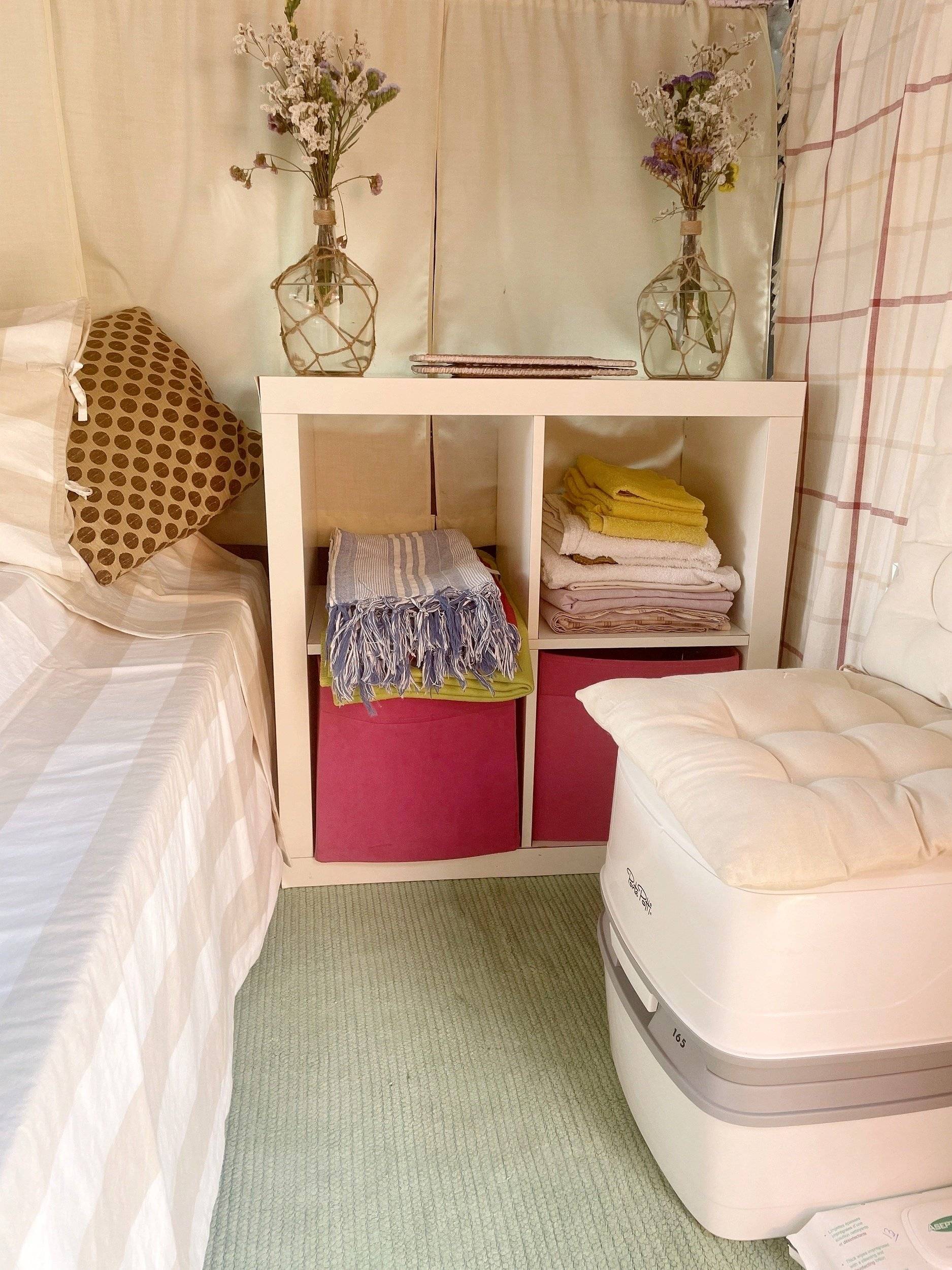 Custo Van Transporter