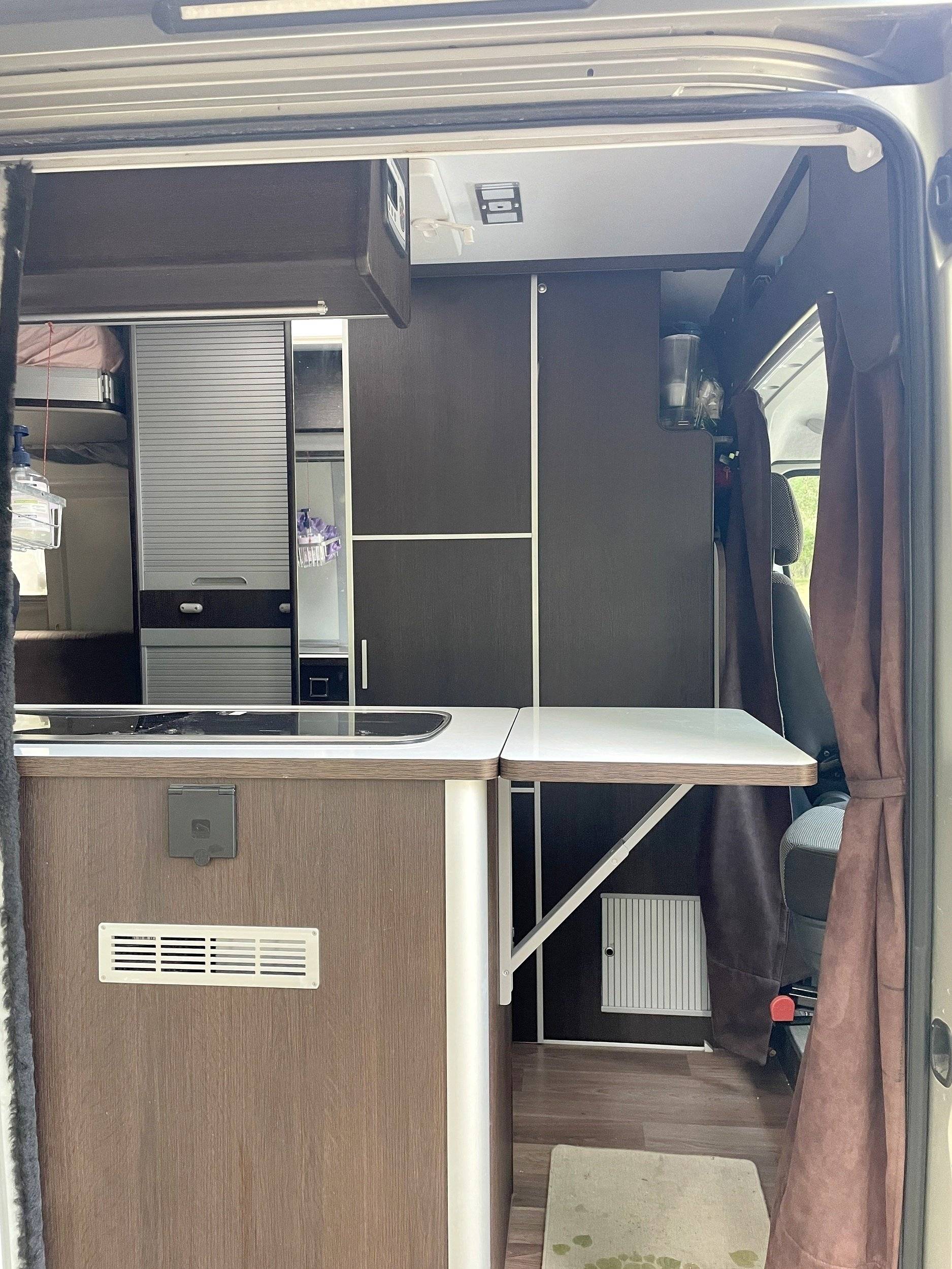 Bunkervan Bunkervan 636 Team travel