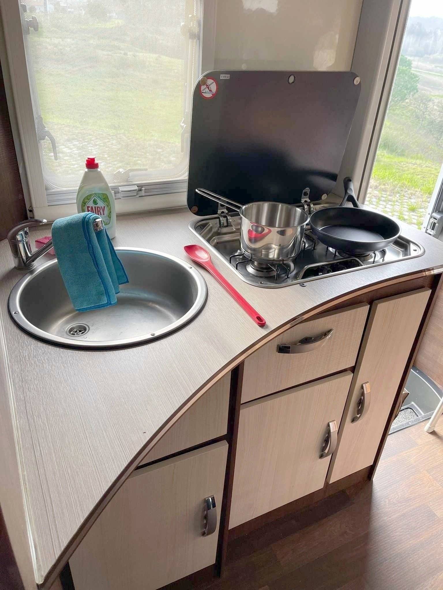 Eura Mobil Eura Mobil 411