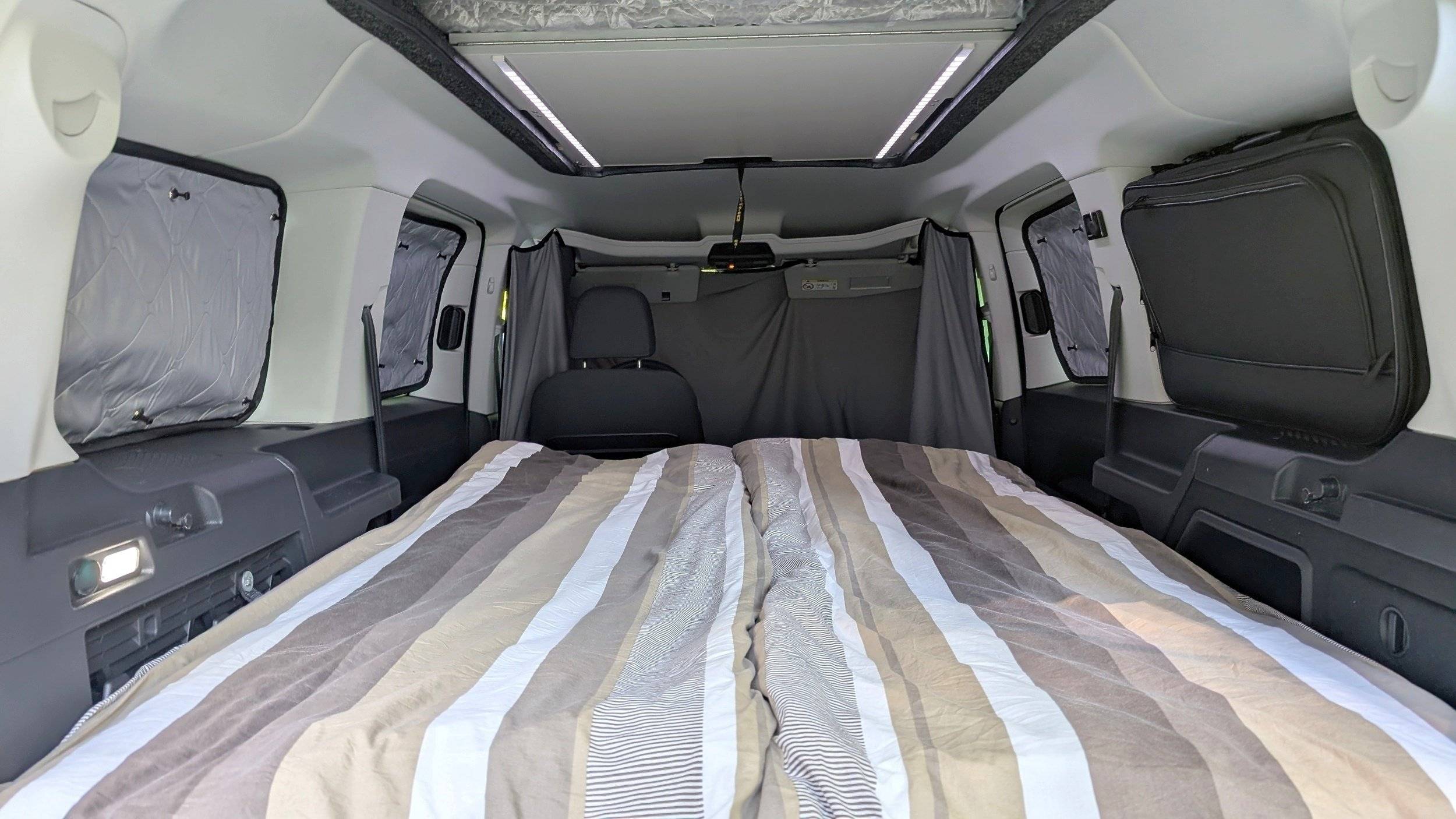 Reimo concept Ford Grand Tourneo Connect NEUF
