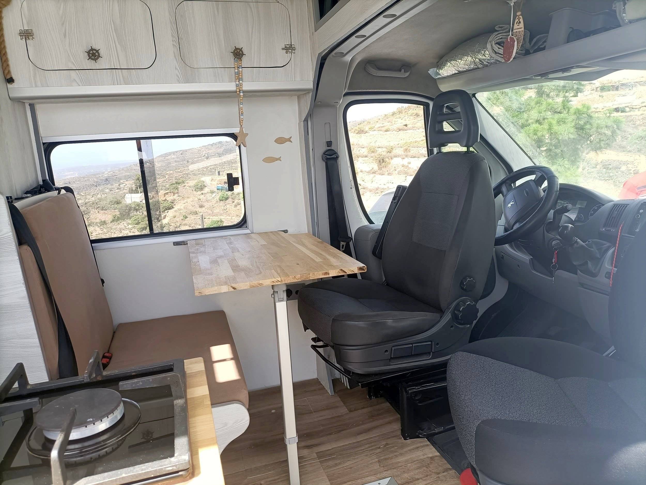 Peugeot Boxer 2,2 l 120 ch.