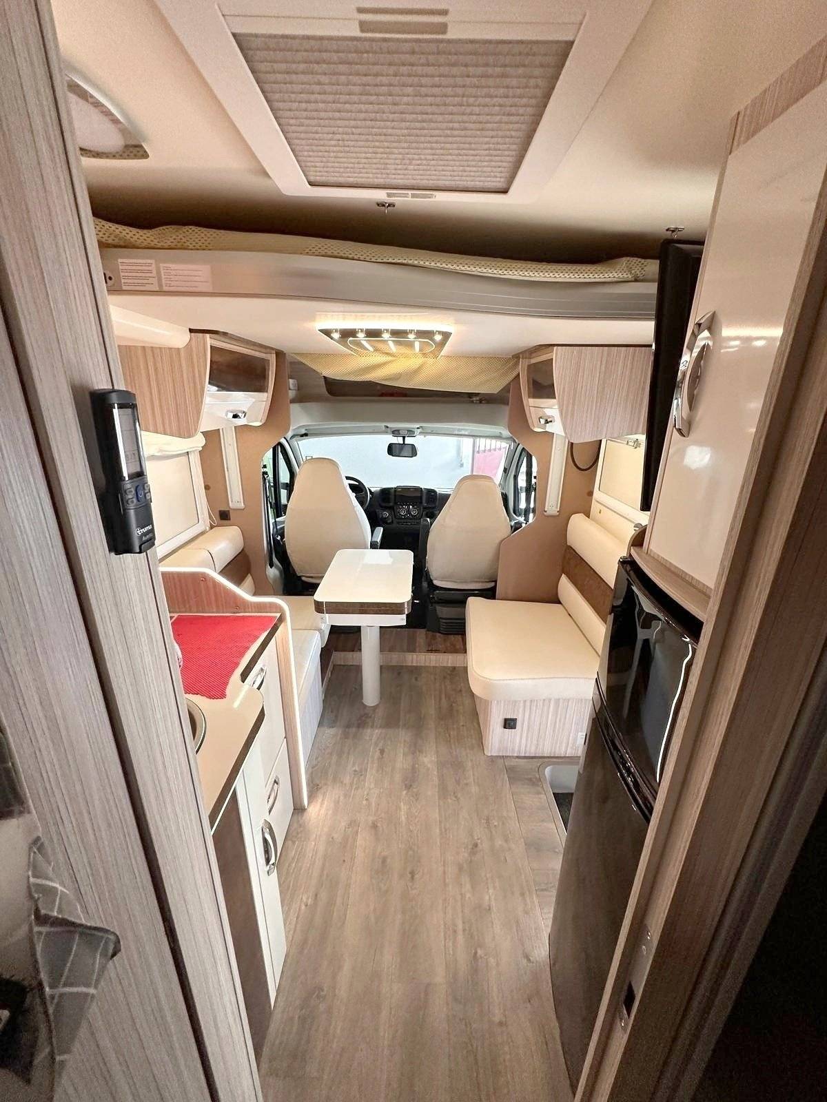 Elnagh T-loft 582