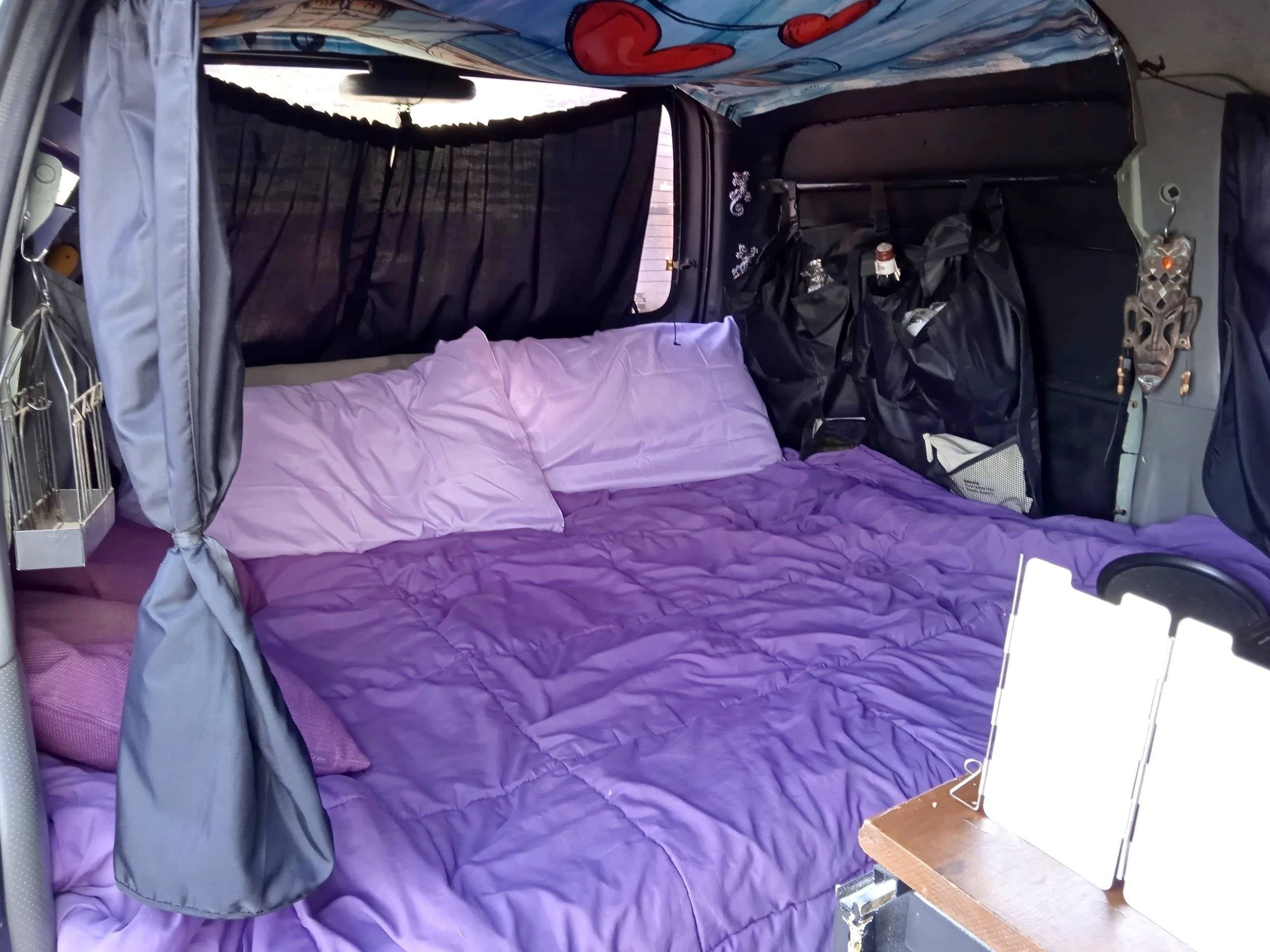 Hyundai H1