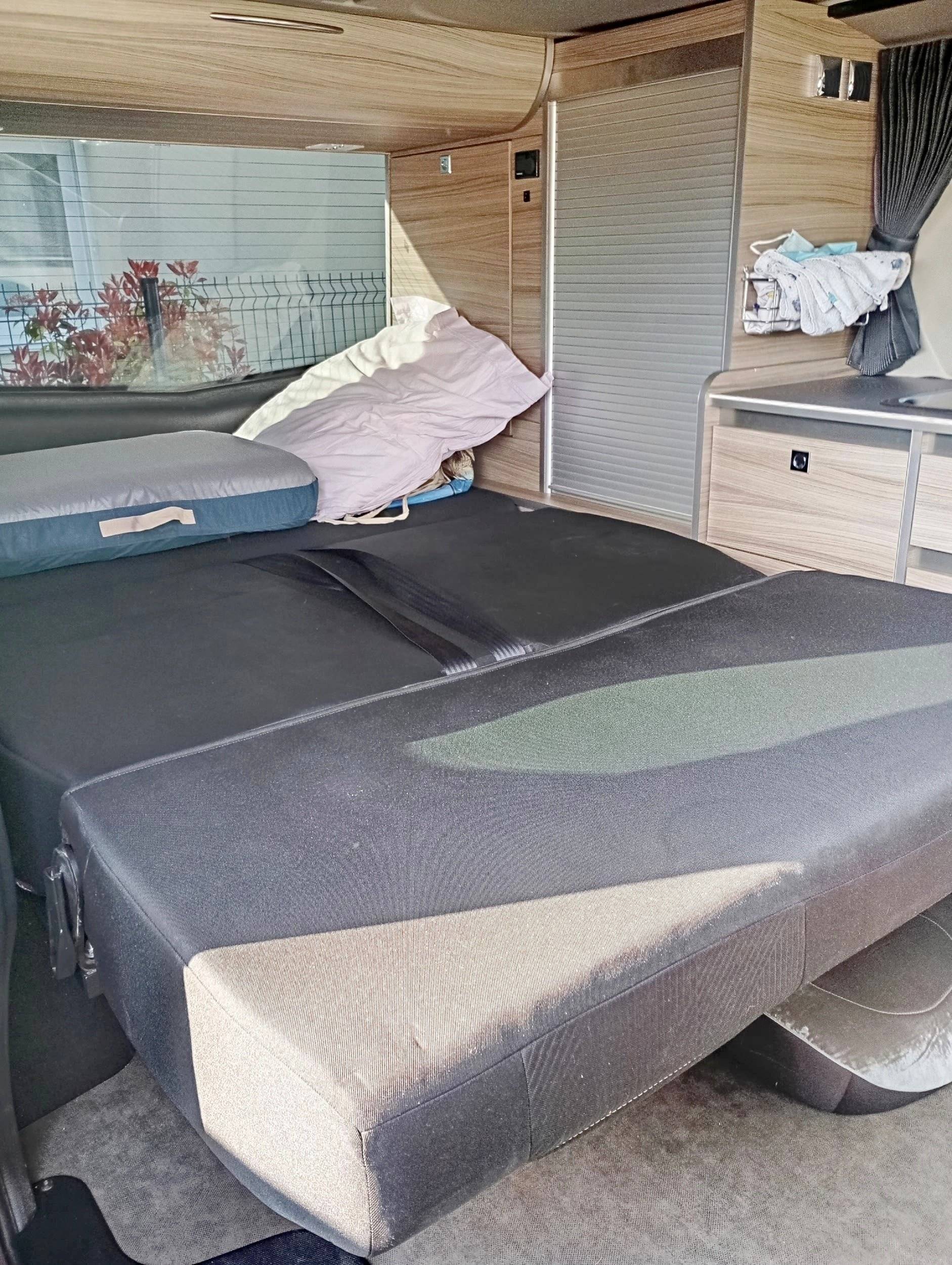 Slaapplaatsen Renault Trafic - Yescapa