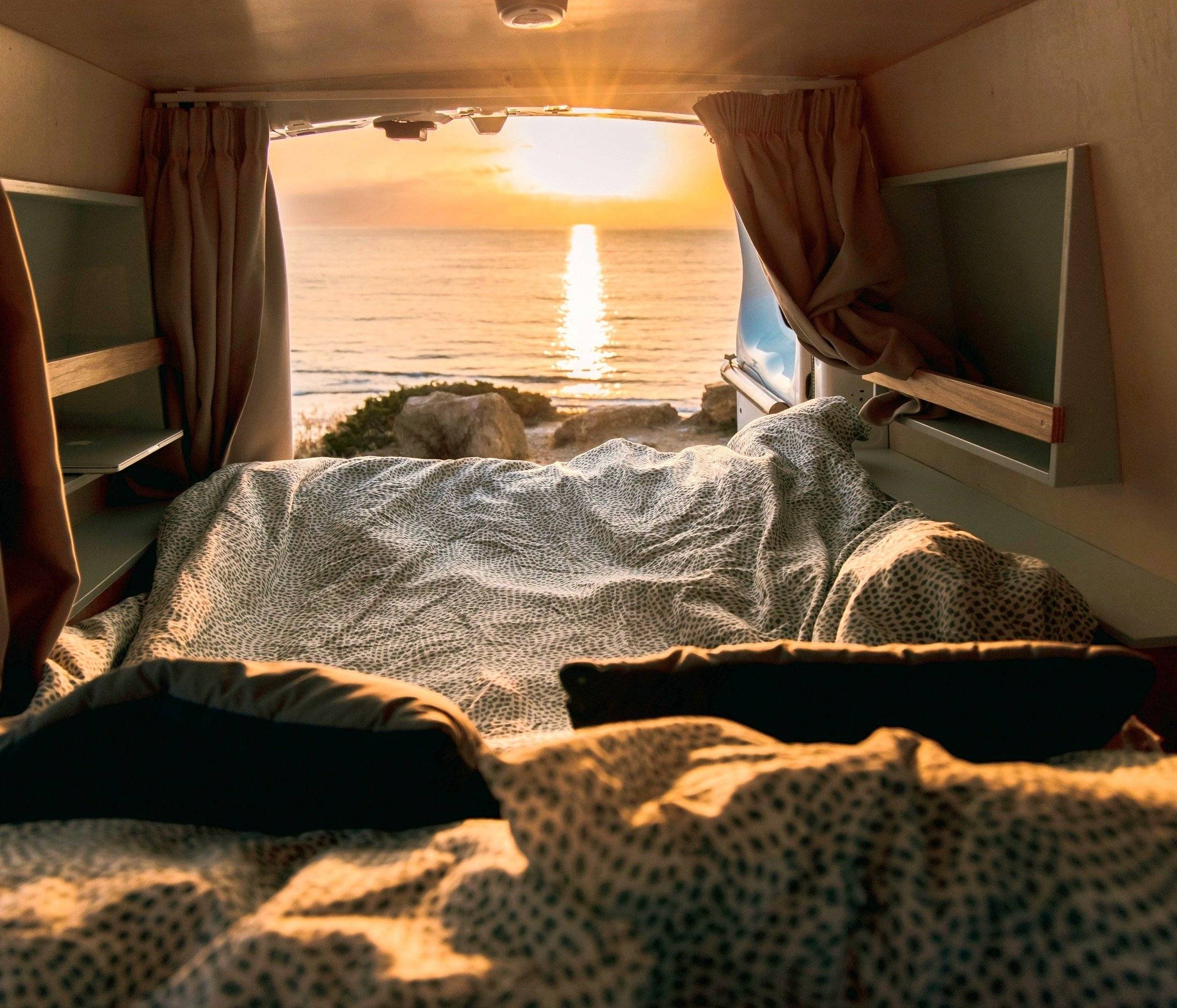Berth Renault Kangoo Maxi - Yescapa