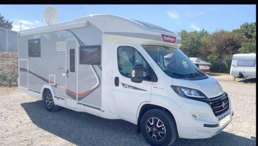 Location de camping car a La Rochelle et aux alentours Goboony