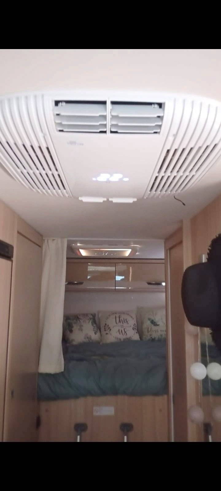 Bürstner Bürstner Ixeo time IT710G Edition 30 auf Ducato 2,3 multijet 150 Automatik 