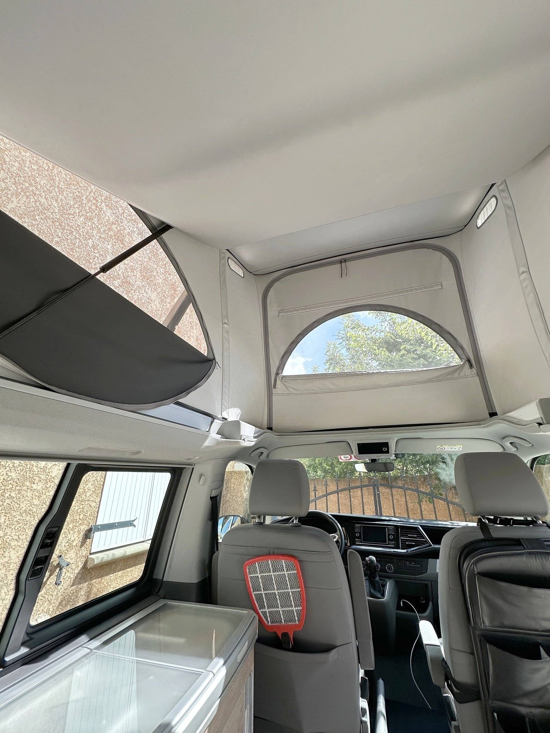 Volkswagen Volkswagen T6.1 California Coast