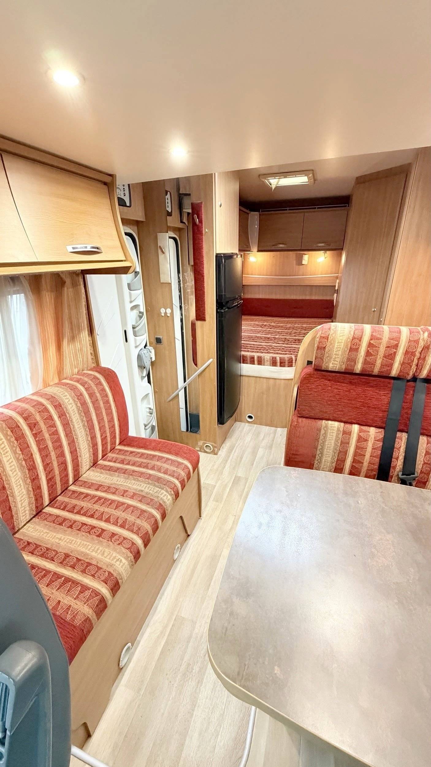 Challenger 2,3 l 130 ch