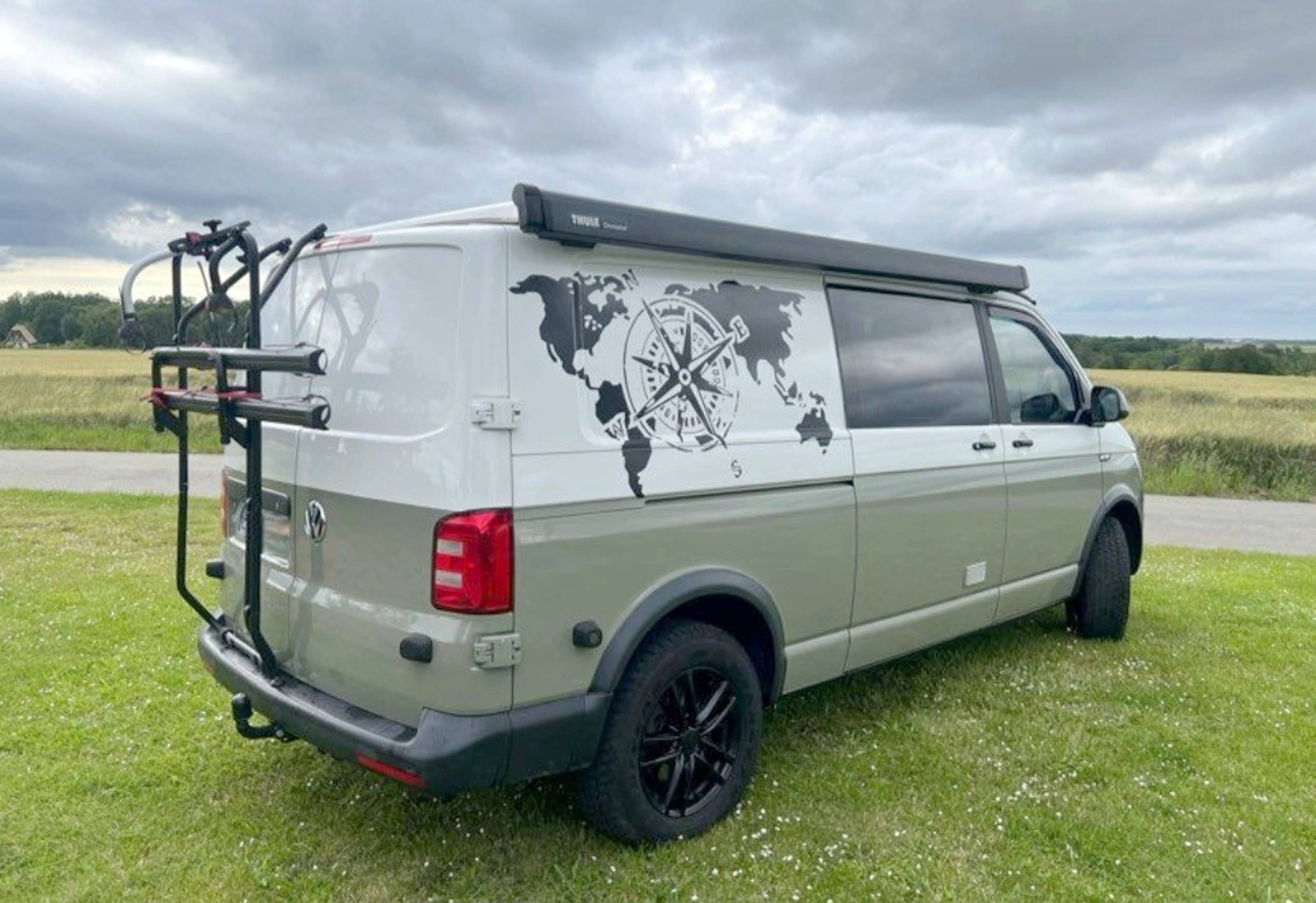 Rear view Volkswagen T6 2,0 l 204 ch 4 Motion - Yescapa