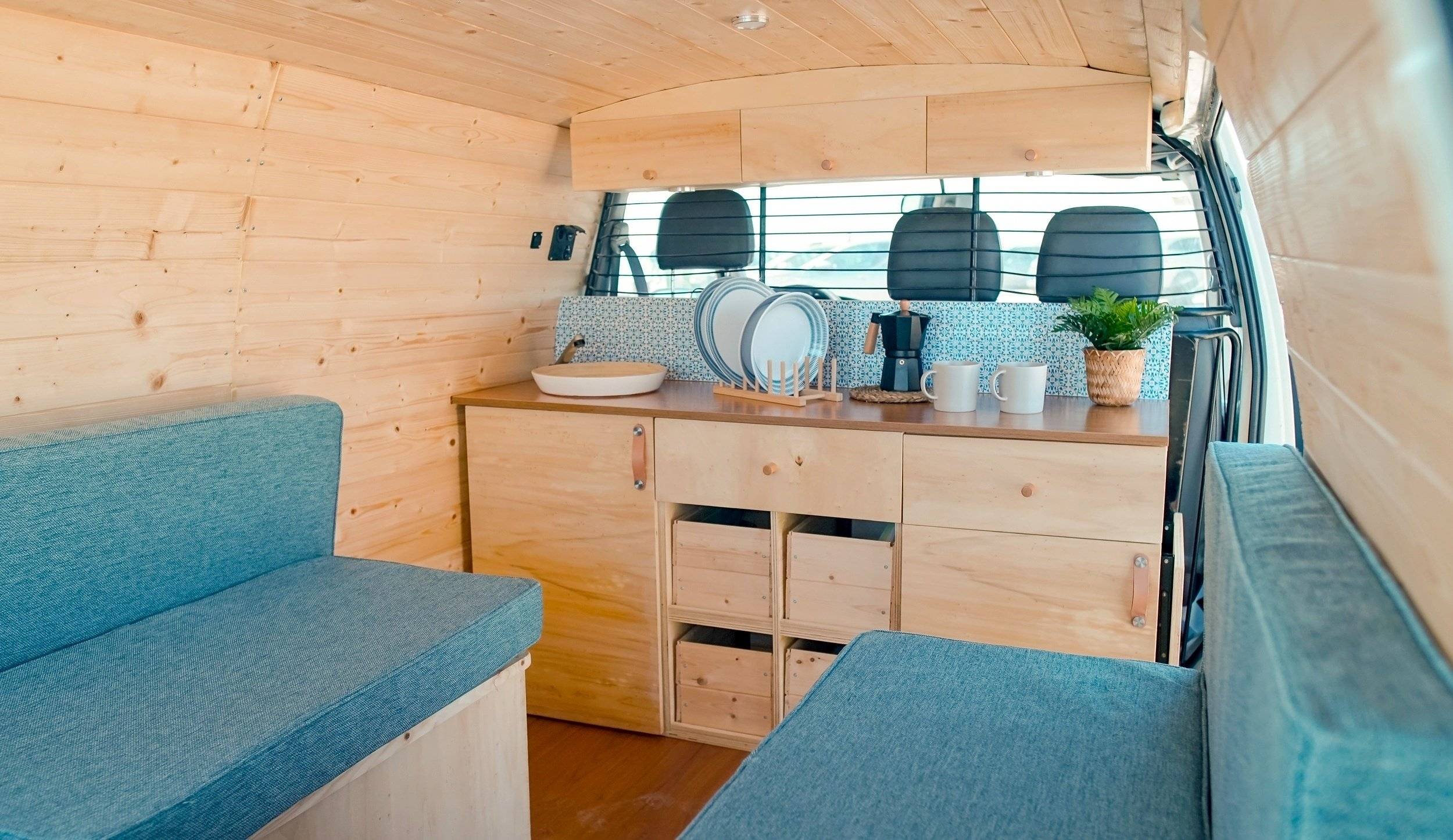 Campervan TOYOTA HIACE