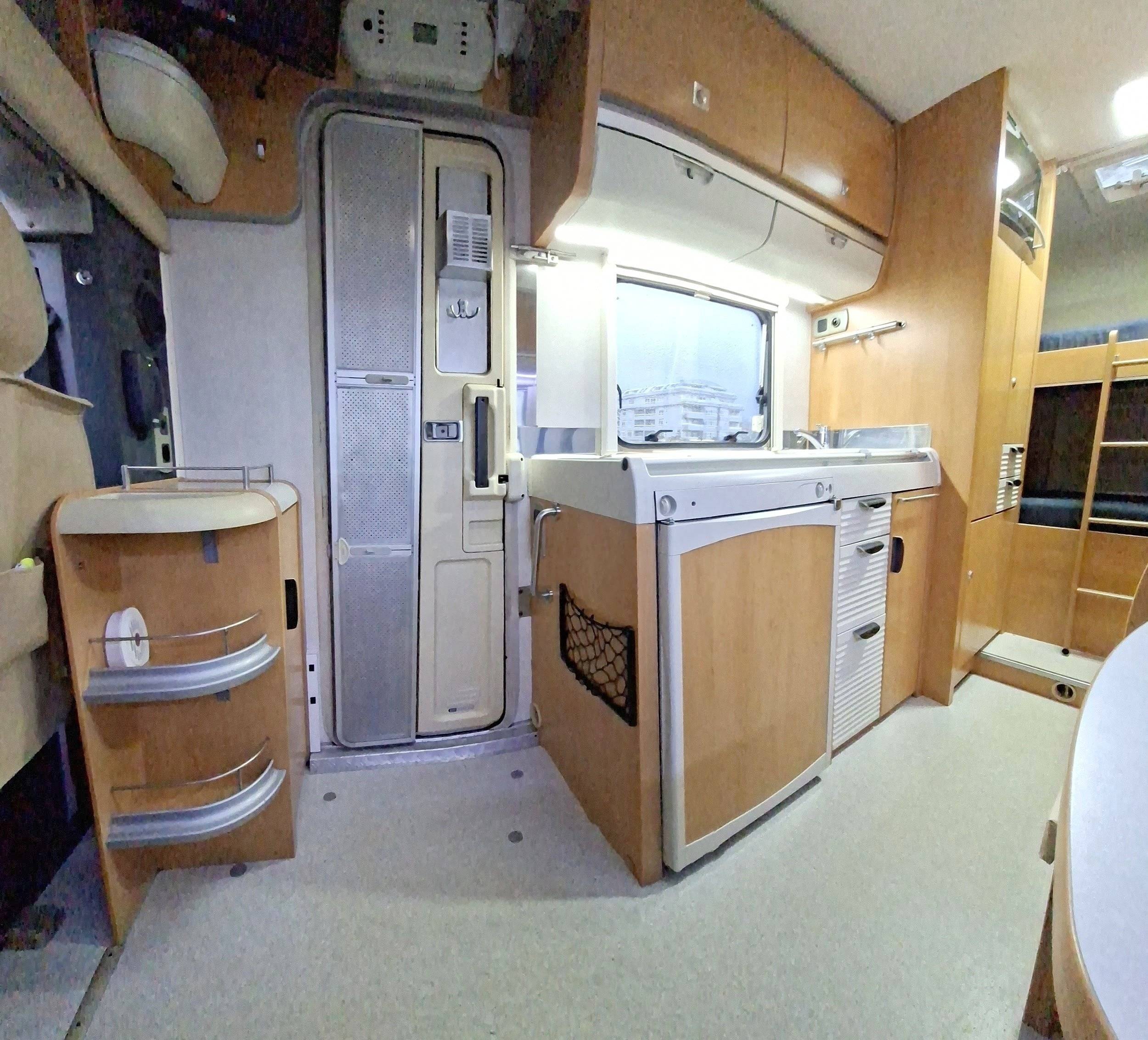 Hymer C544