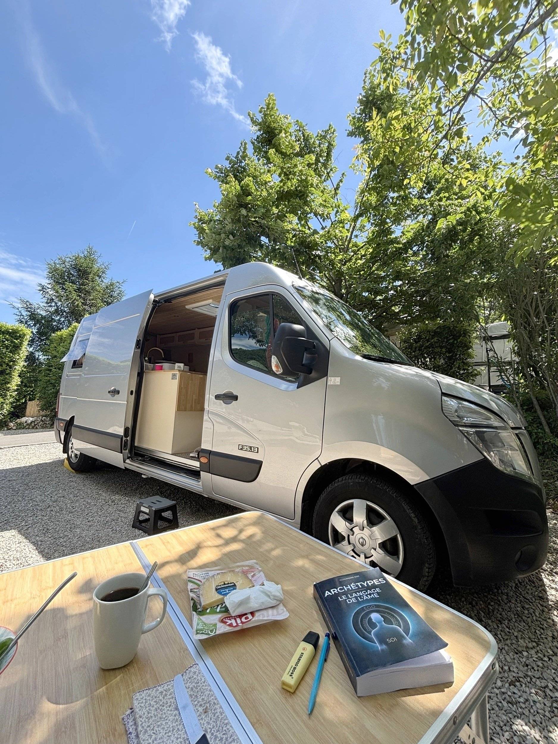 l'atelier van life nv400