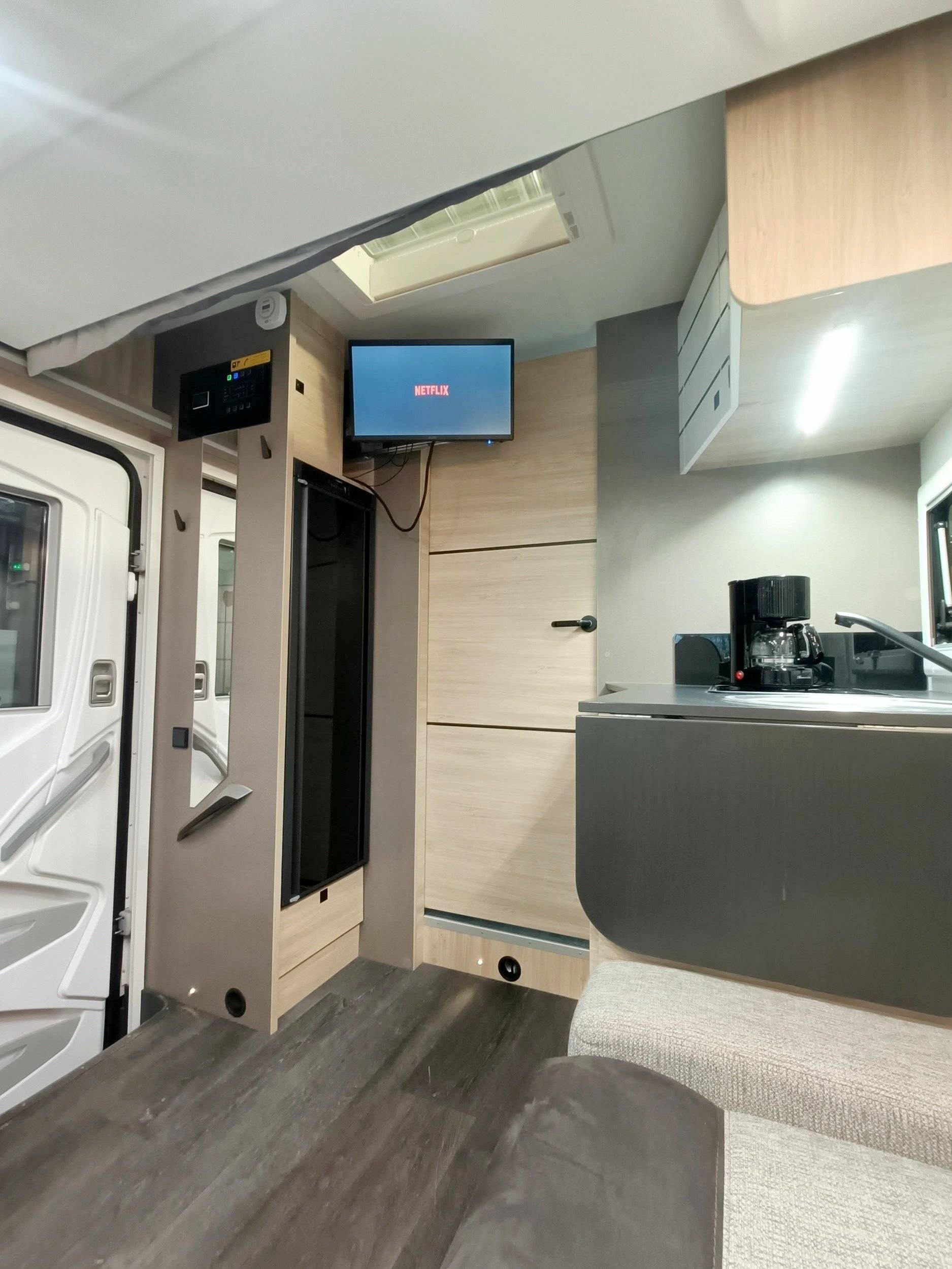 Challenger START EDITION 380