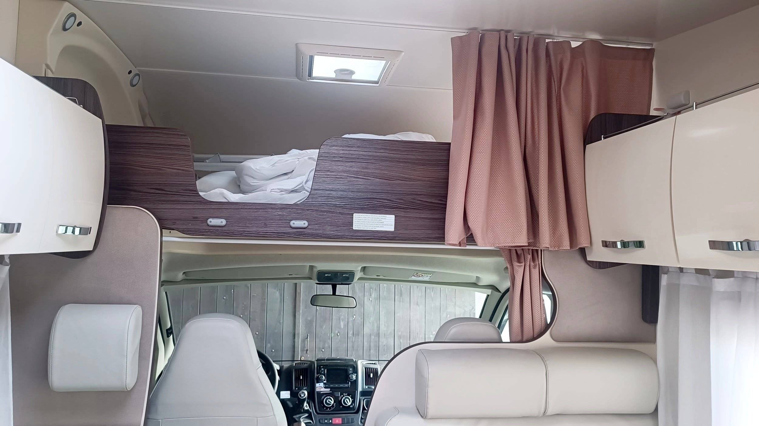 Schlafplätze Fiat 2,3 l 130 ch. - Yescapa