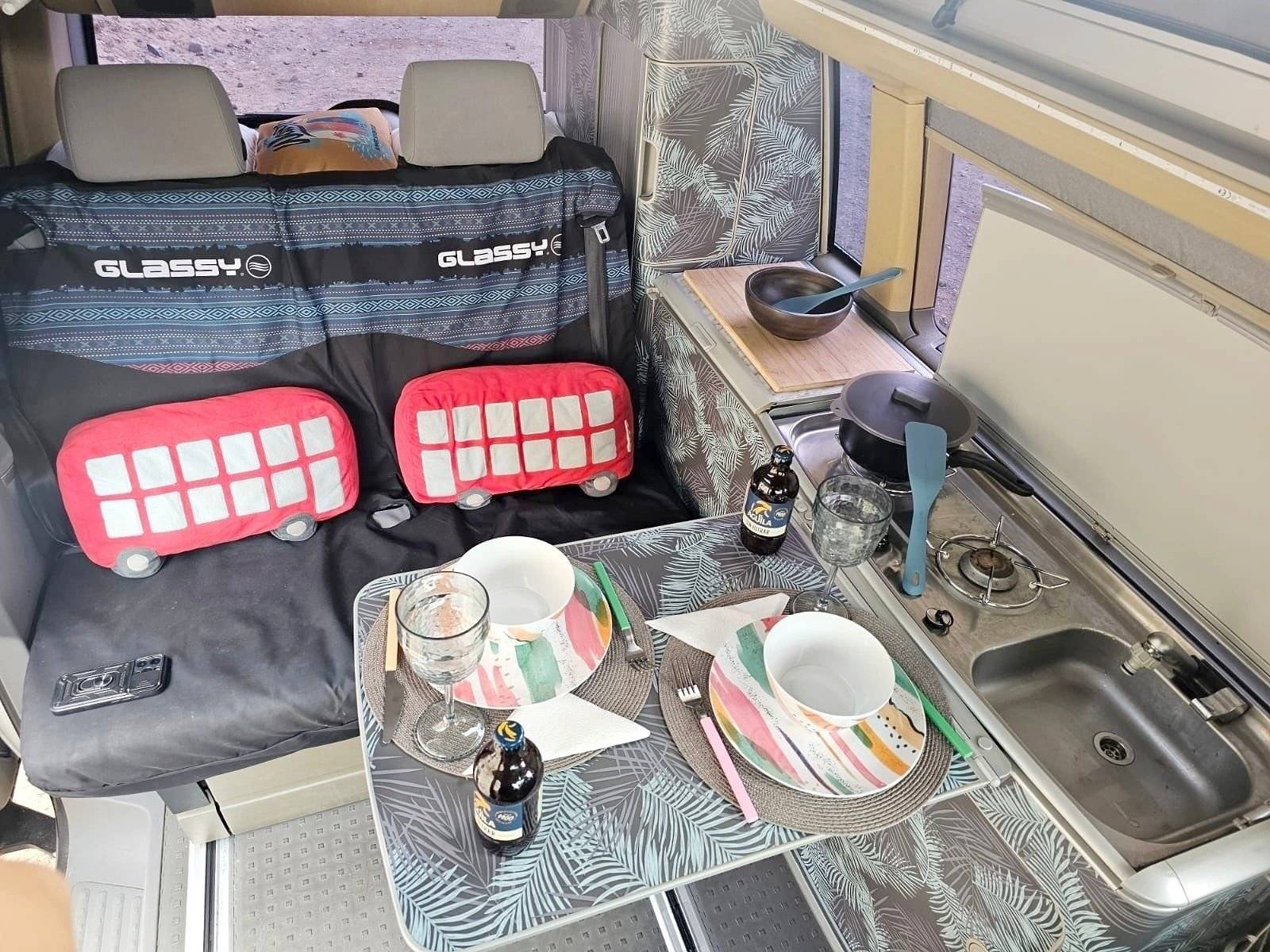 Coin repas Volkswagen California - Yescapa