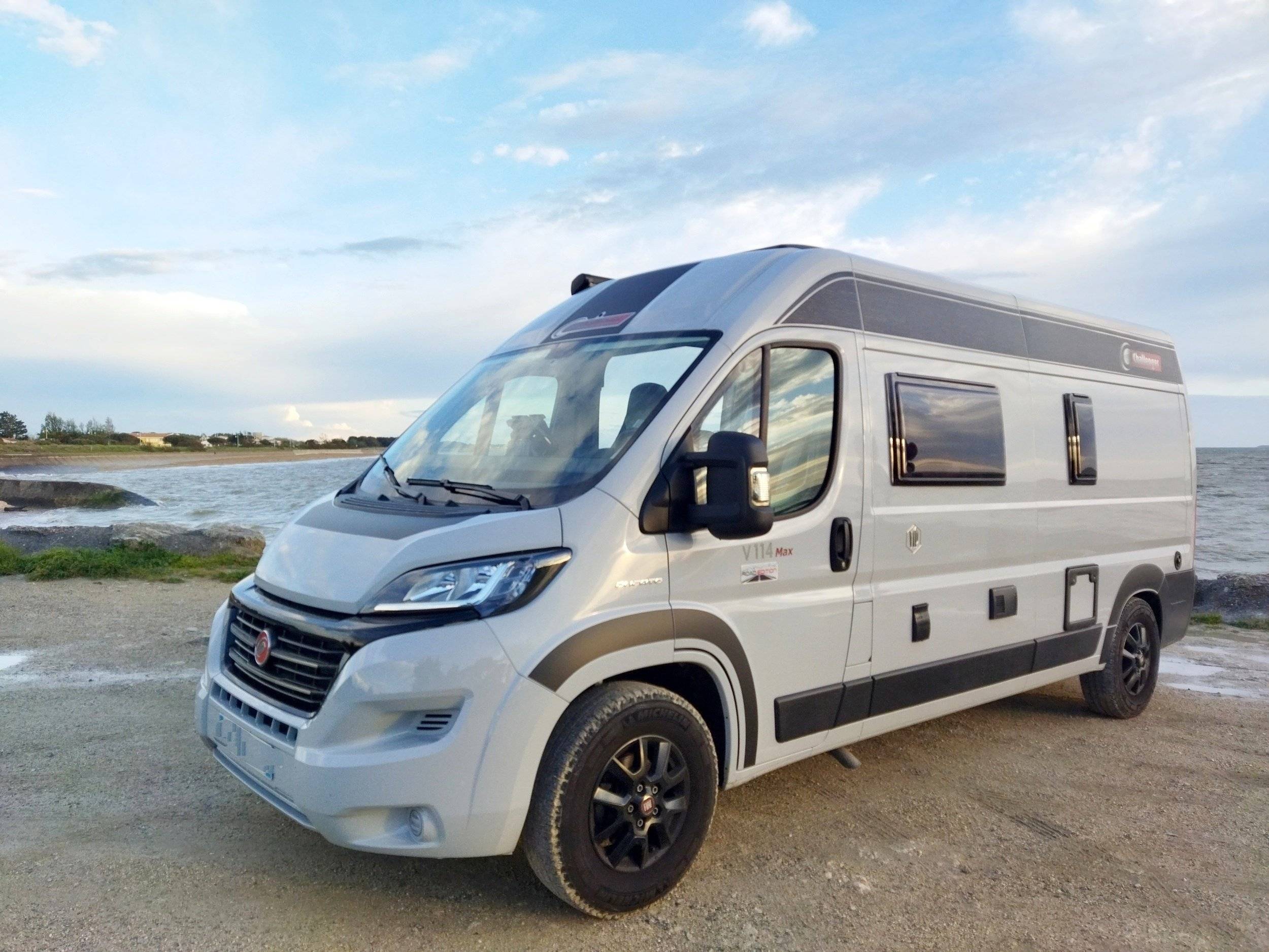 Challenger Challenger v114 MAX Road Edition