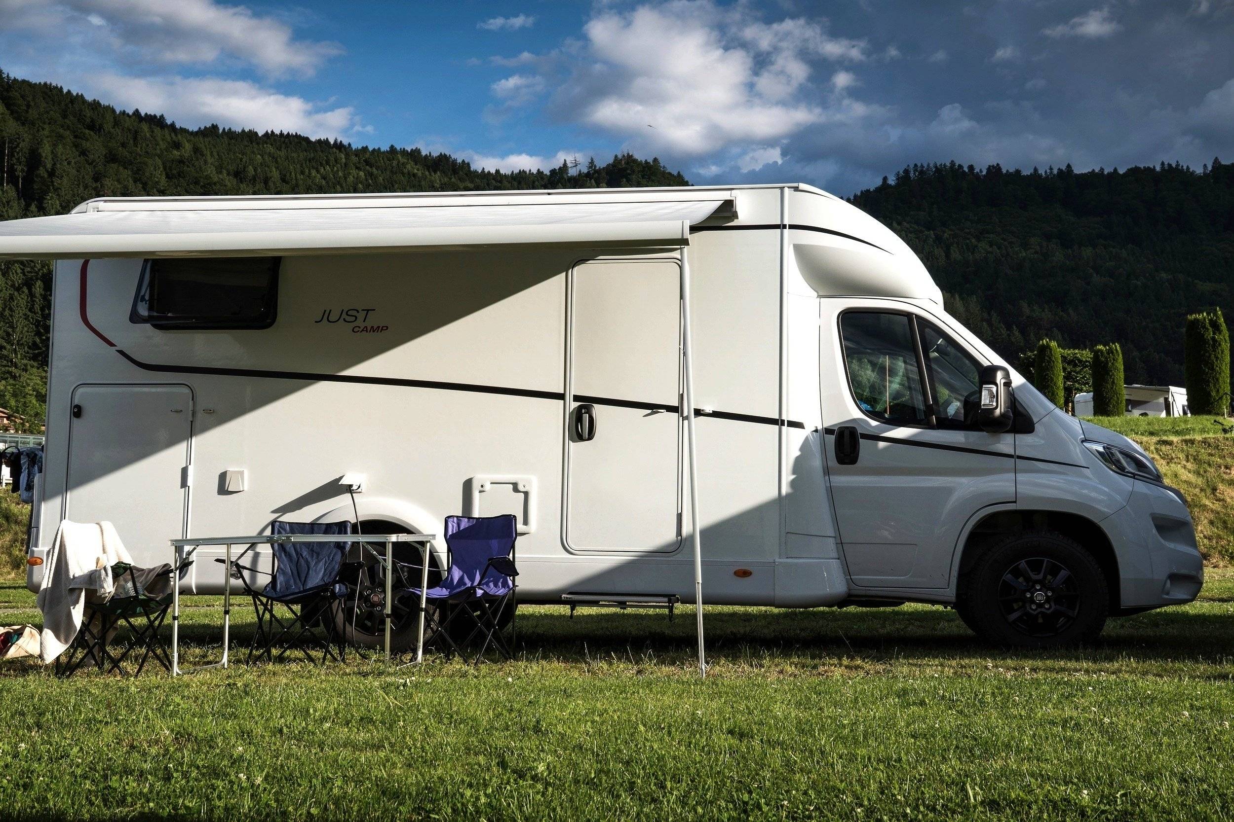 Dethleffs Just Camp 6812 EB