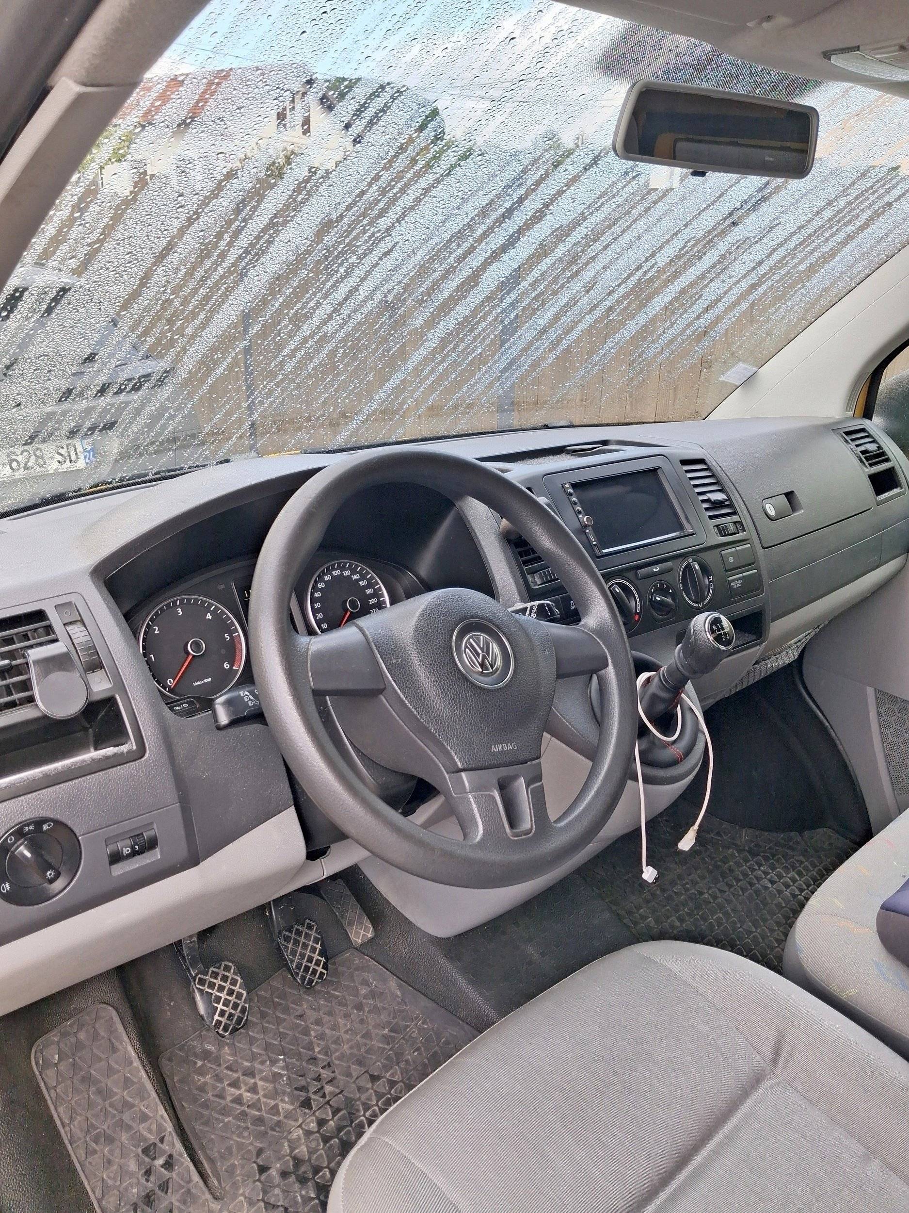 Van et campers T5 2 l 84 ch