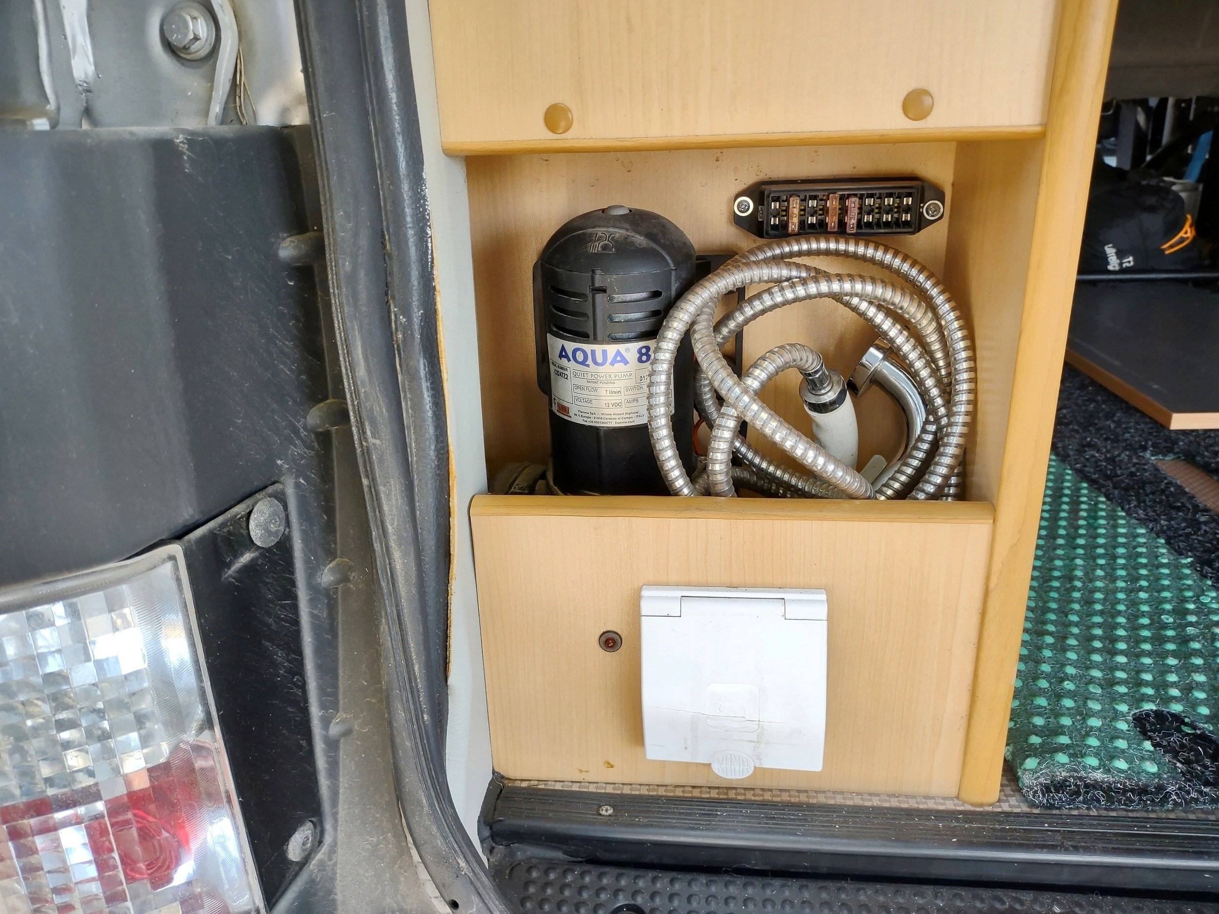 Nissan Primastar L2H1 1,9 L 90 ch