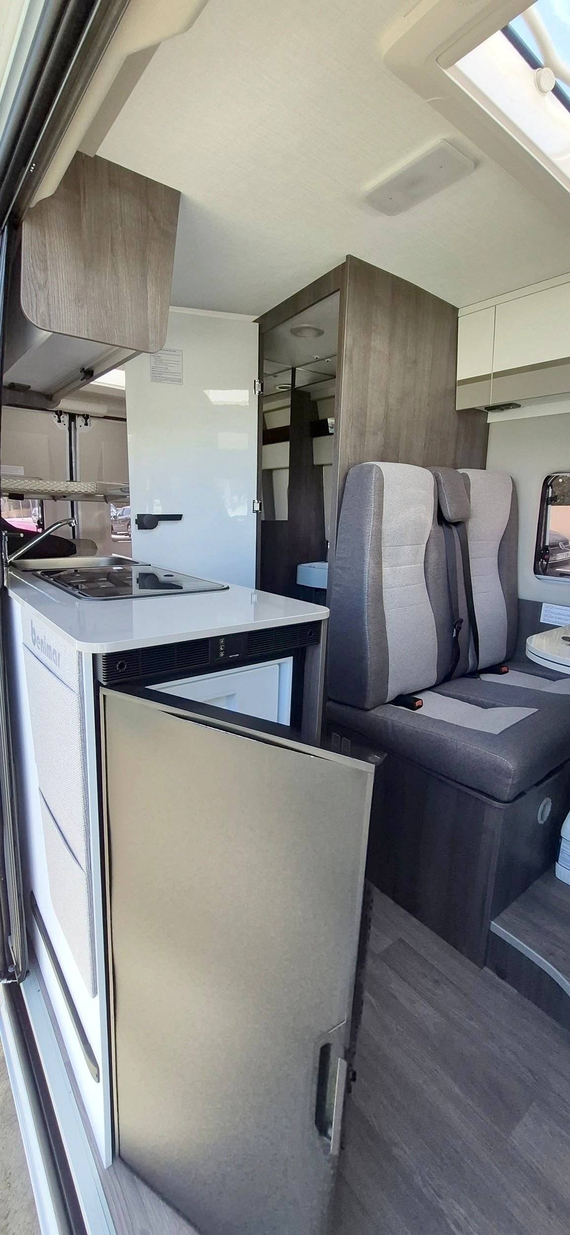 Benimar Benivan 120 UP