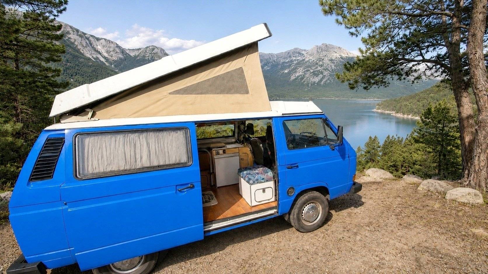 Vista frontale a ¾ Volkswagen - Yescapa