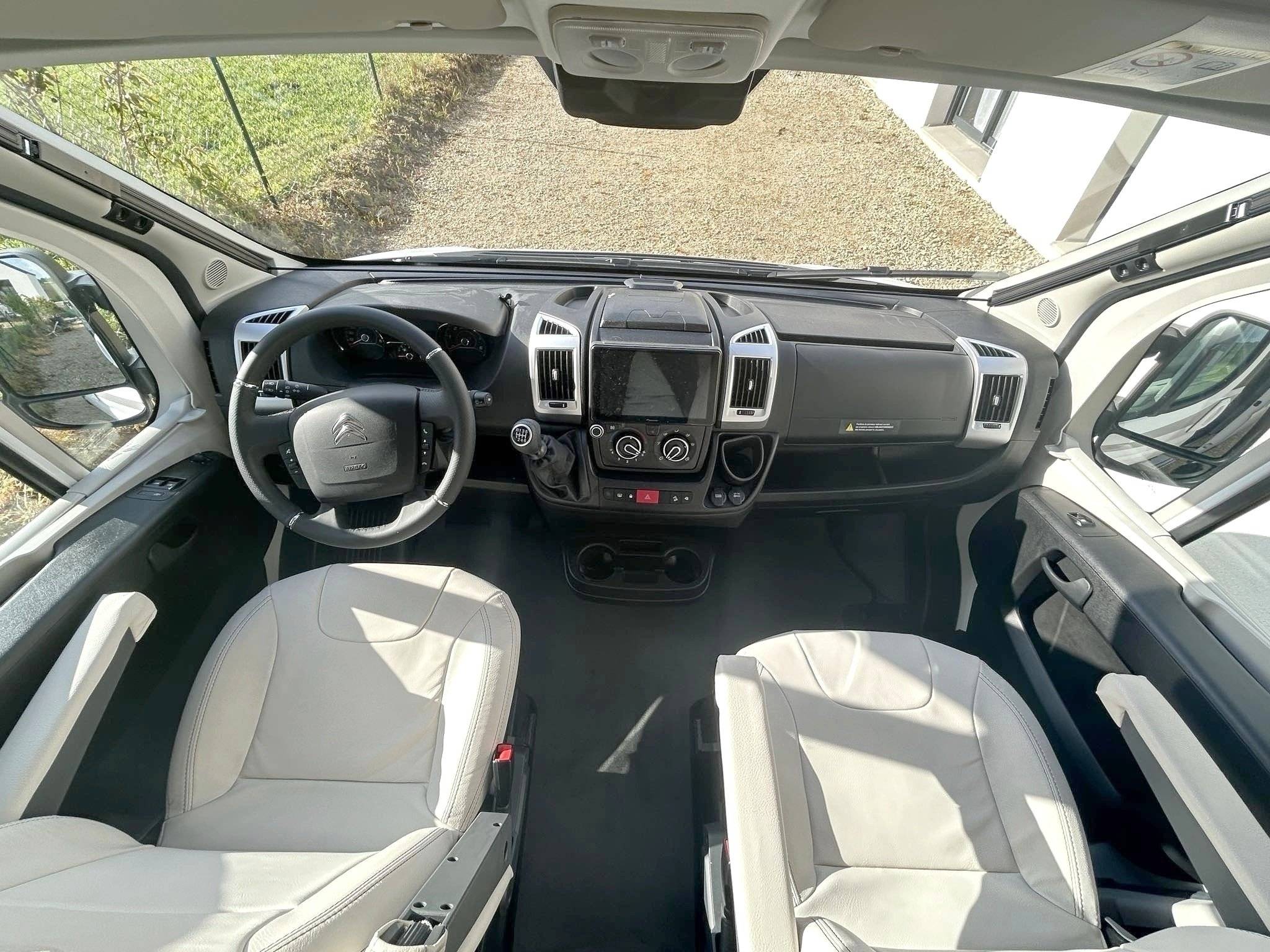 Bavaria K600Xedition