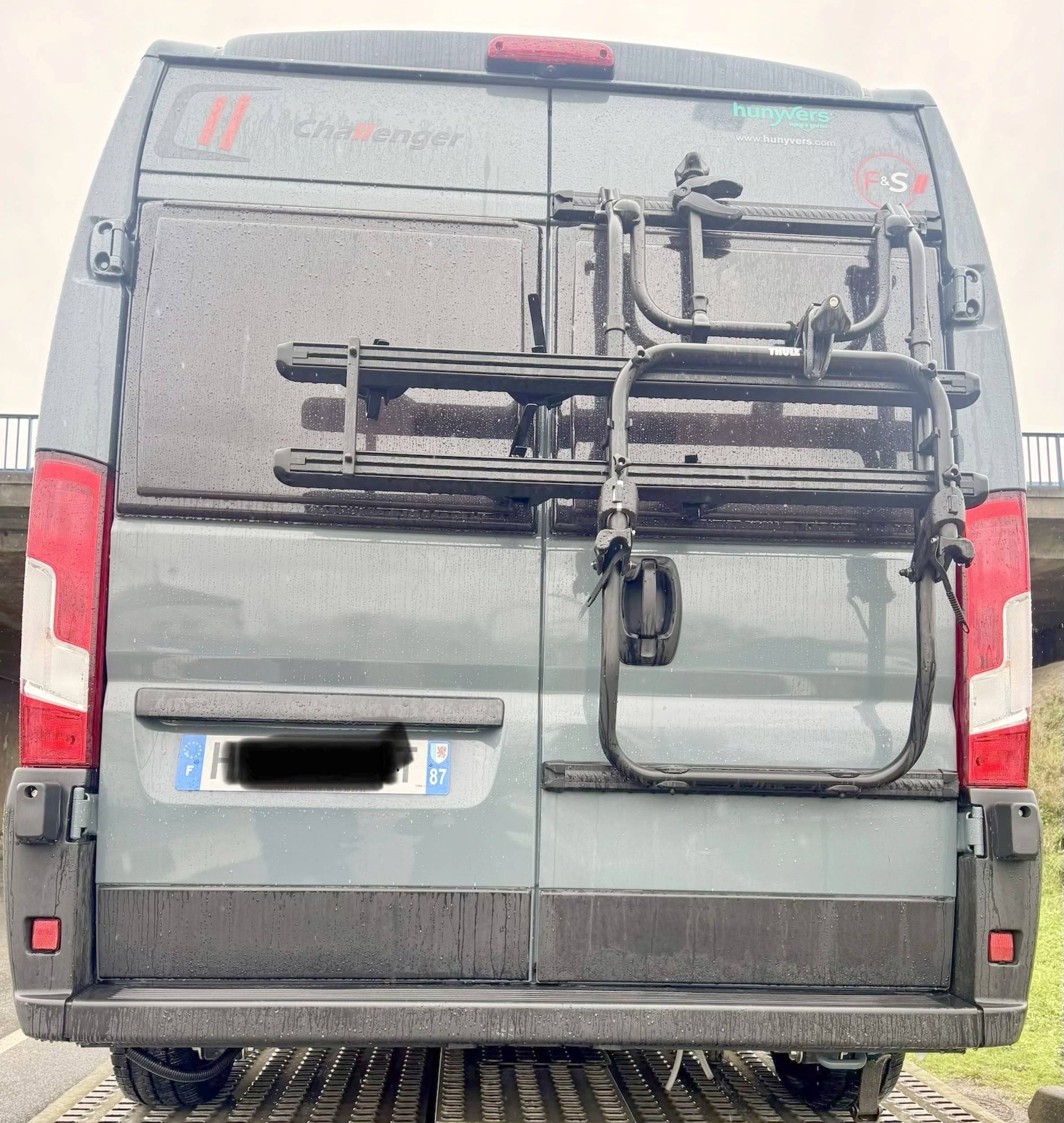 Challenger CHALLENGER F&S