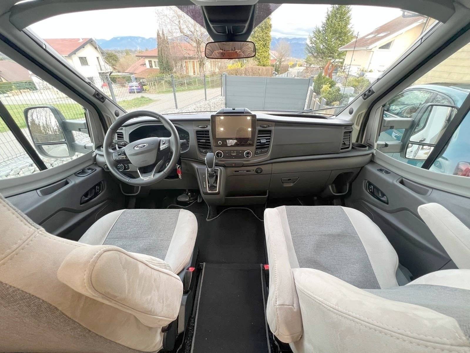 Challenger Transit 2,0 l 170 ch