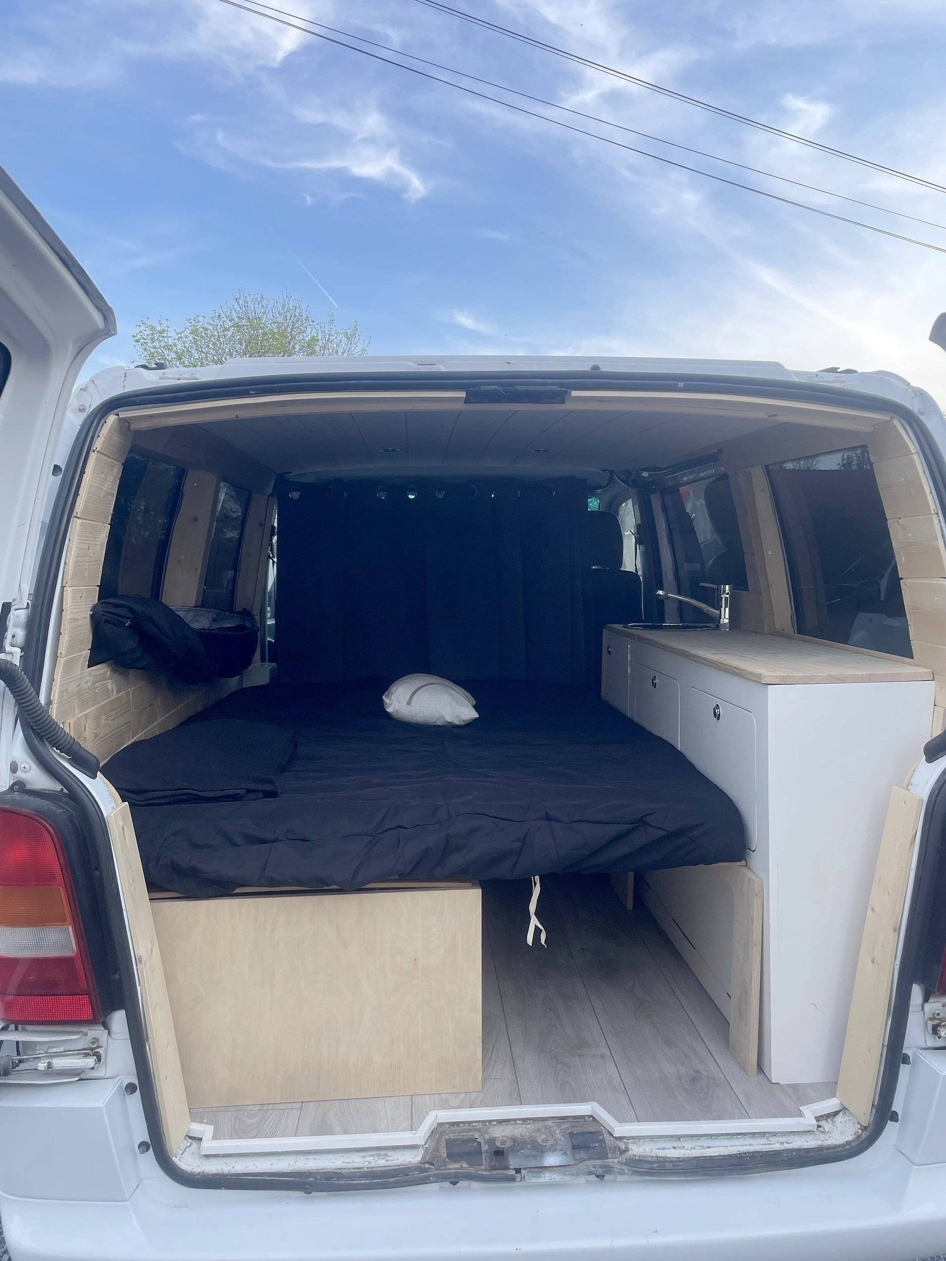 Letti Mercedes 1,6 l 114 ch - Yescapa