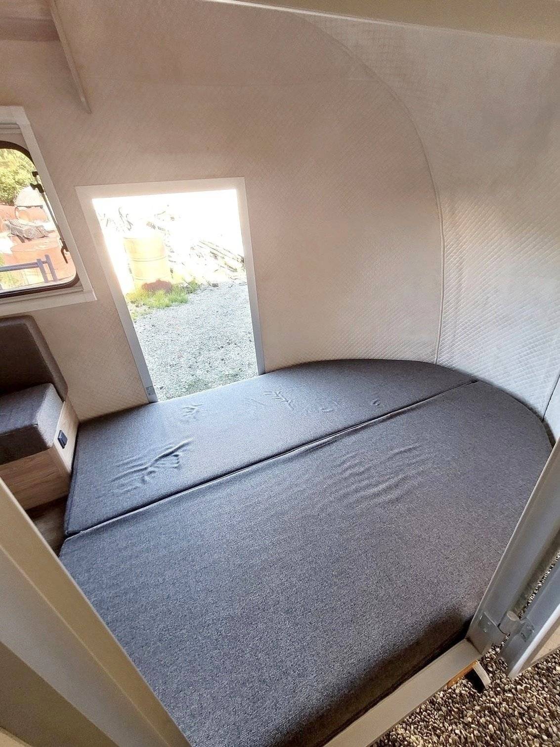 Volkswagen Caddy 2,0 l 102 ch