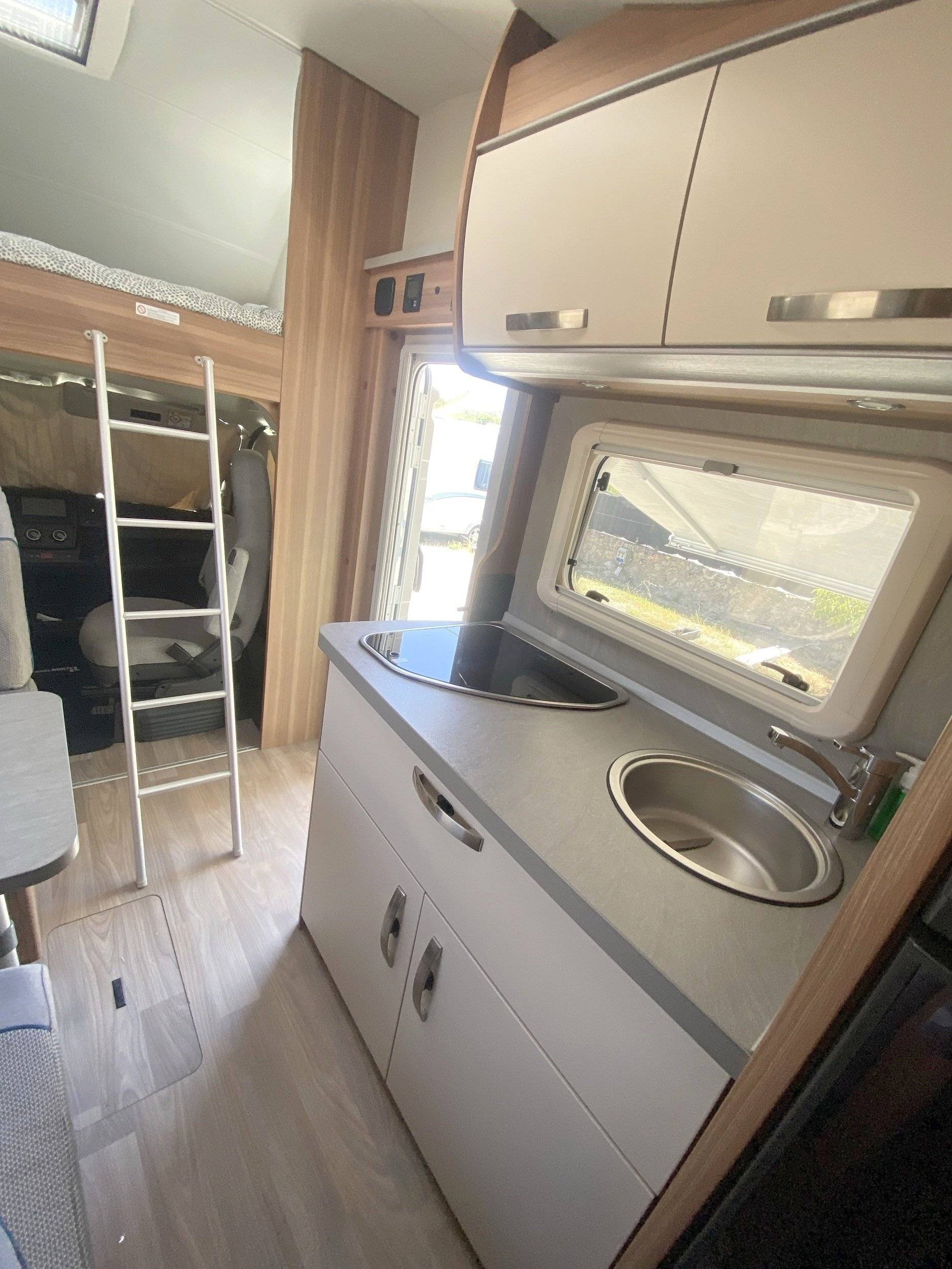 Weinsberg Carahome 600 DKG