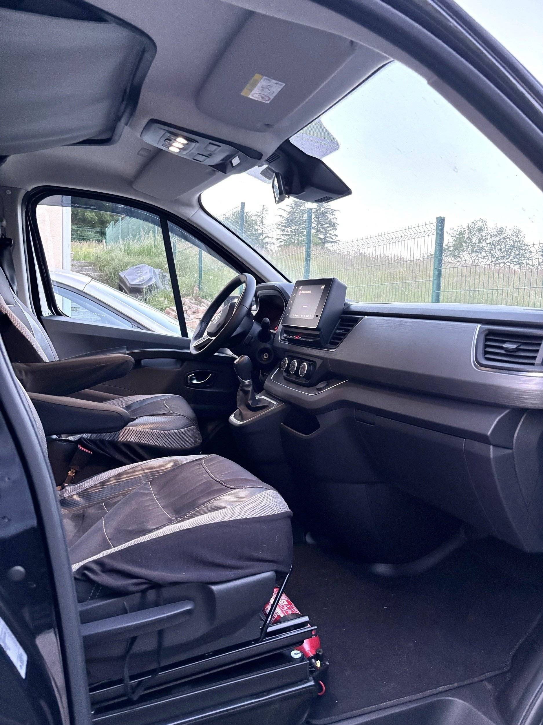 Pilote Renault trafic 3