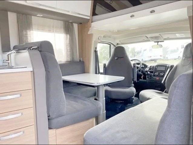 Adria Coral XL 600 DP