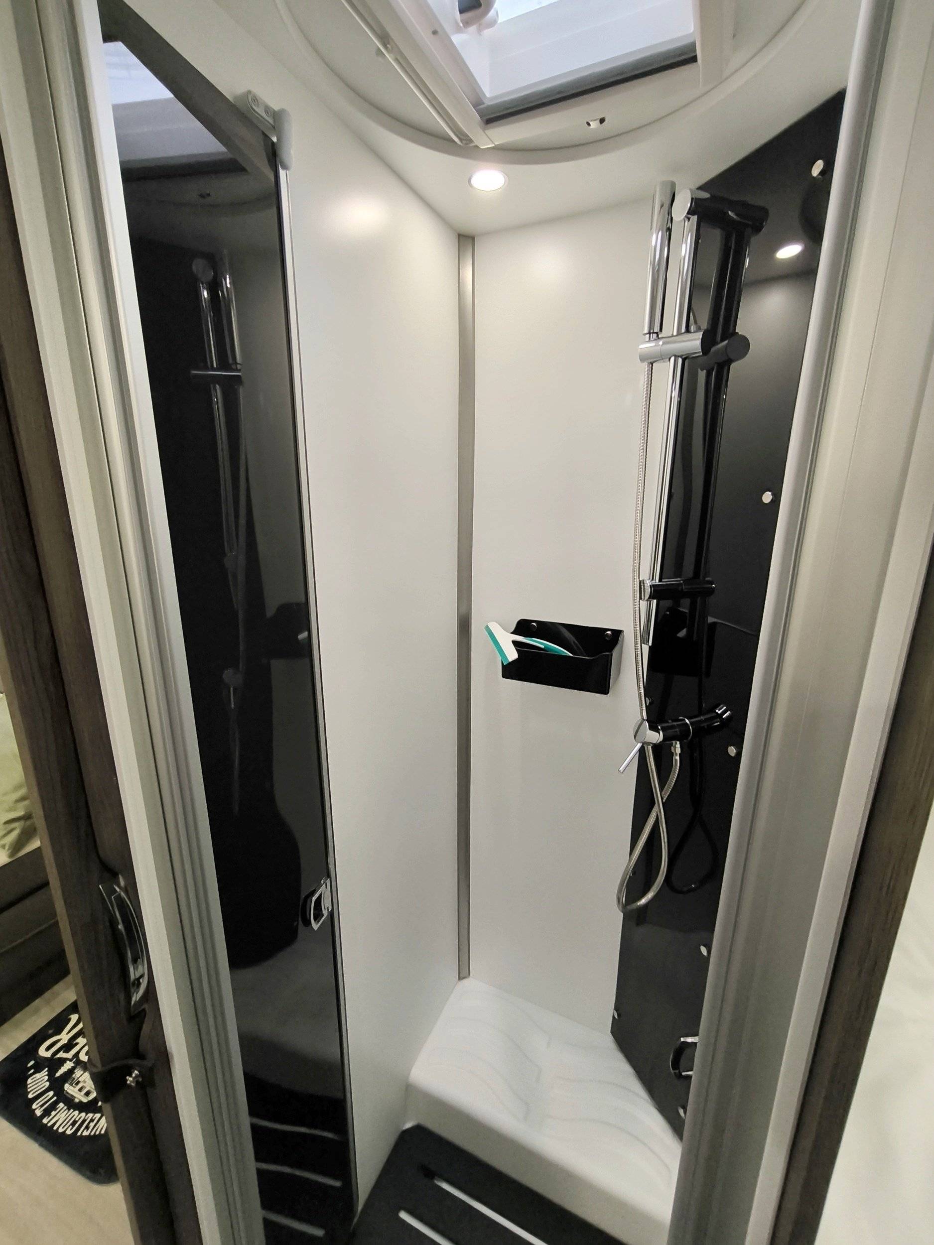 Benimar Benimar Cocoon 463