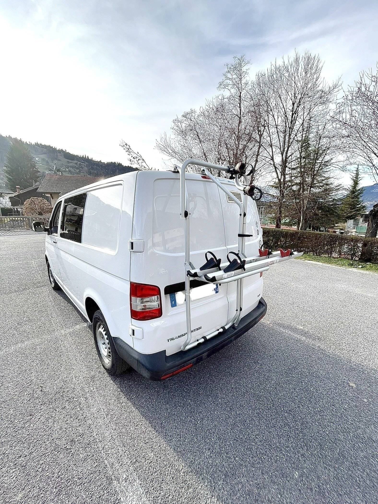 Volkswagen T5 2,0 l 140 ch