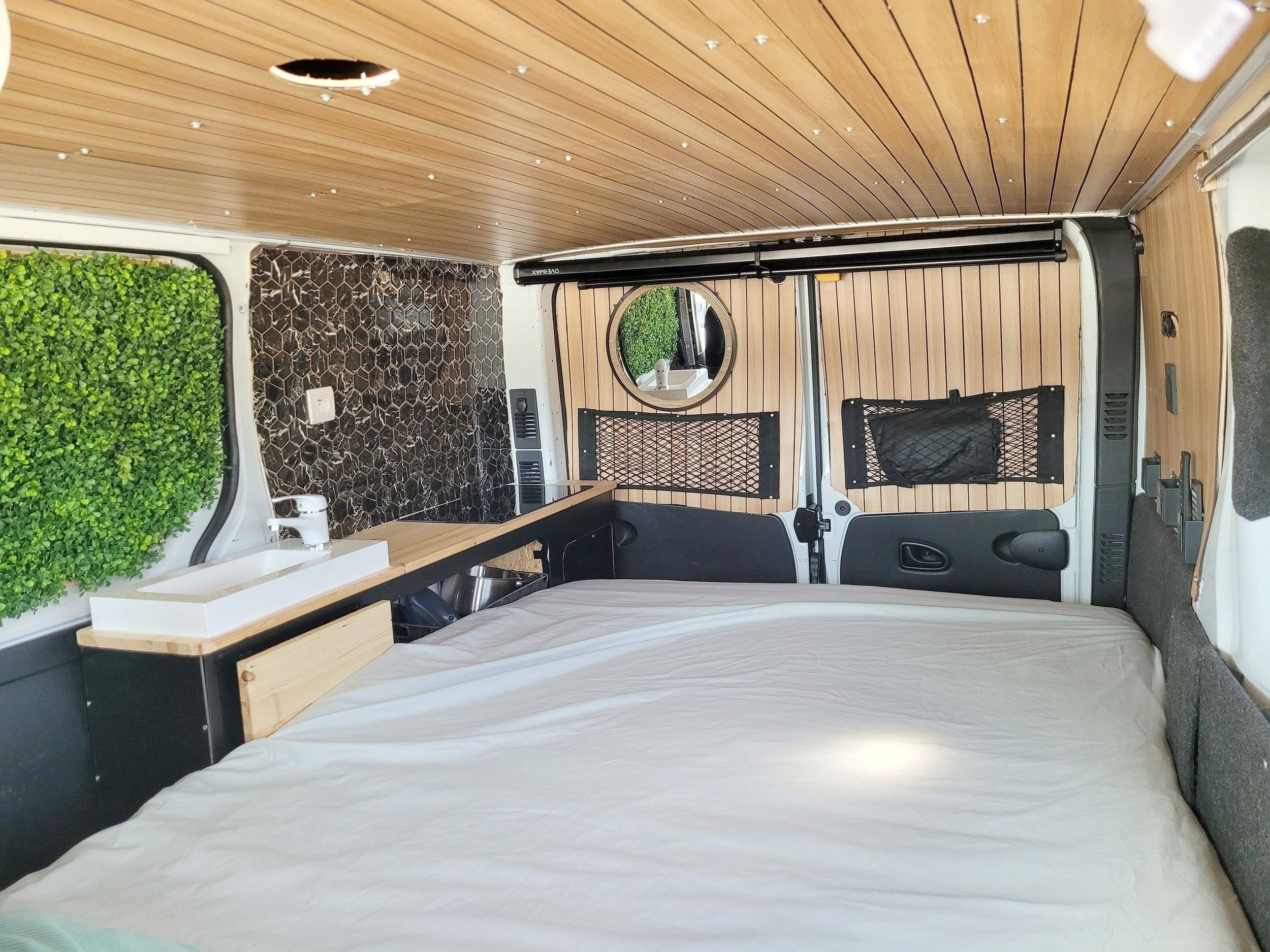 BJH RENAULT TRAFIC III 120 cv