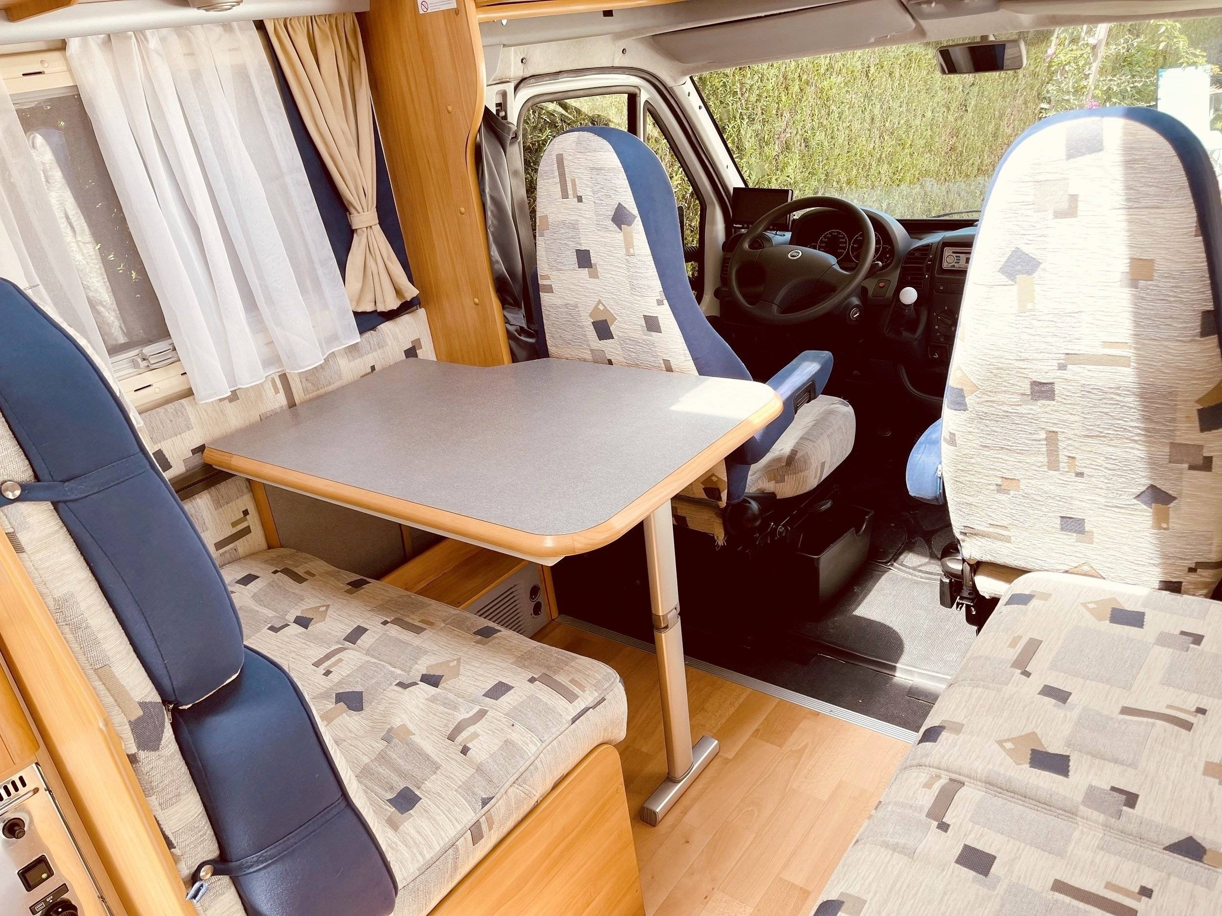 Dinette Fiat - Yescapa