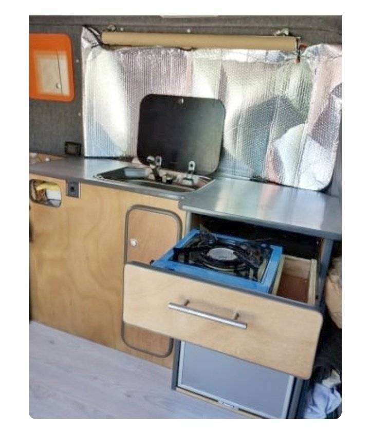 Van Mania 2,0 l dCi 115 ch