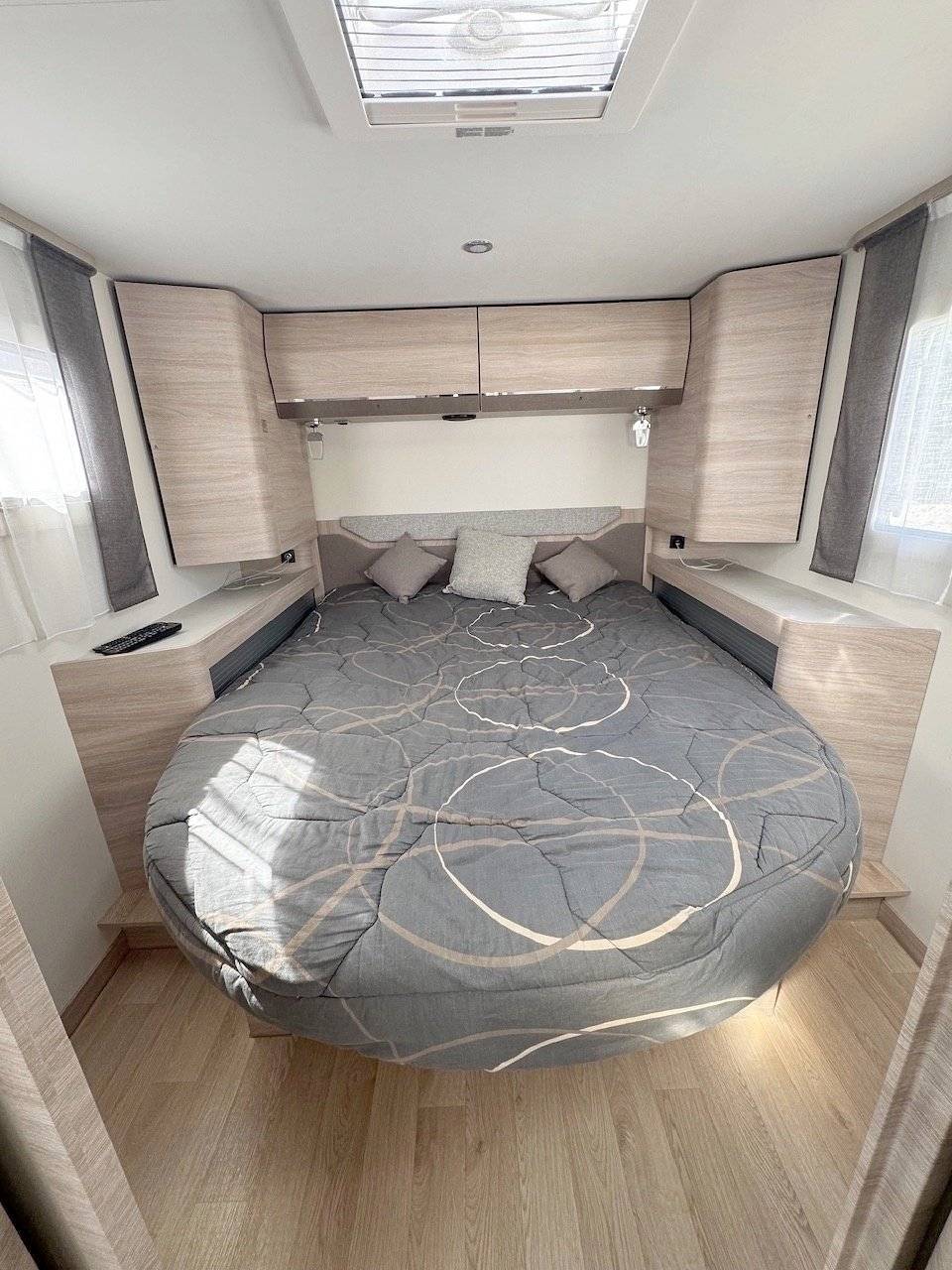 Schlafplätze Fiat Ducato 2,3 l Multijet 130 ch. - Yescapa