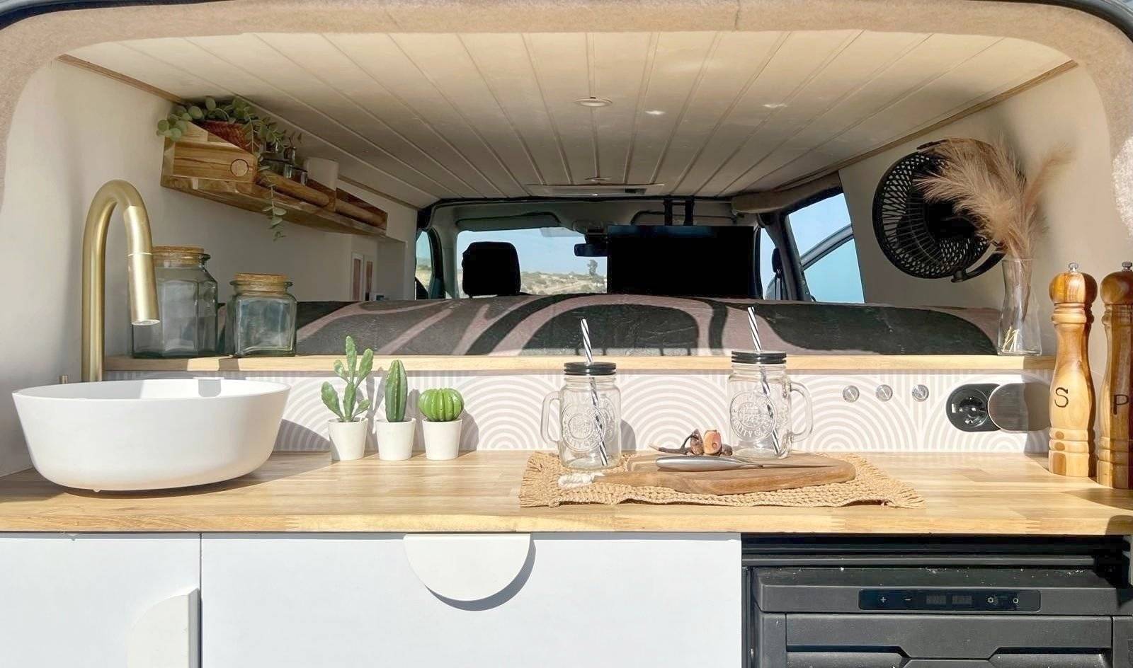 Vista frontale a ¾ Citroën Citroën jumpy - Yescapa