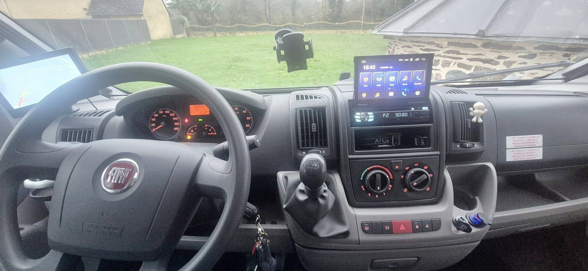 Adria Adria Matrix 680 SP