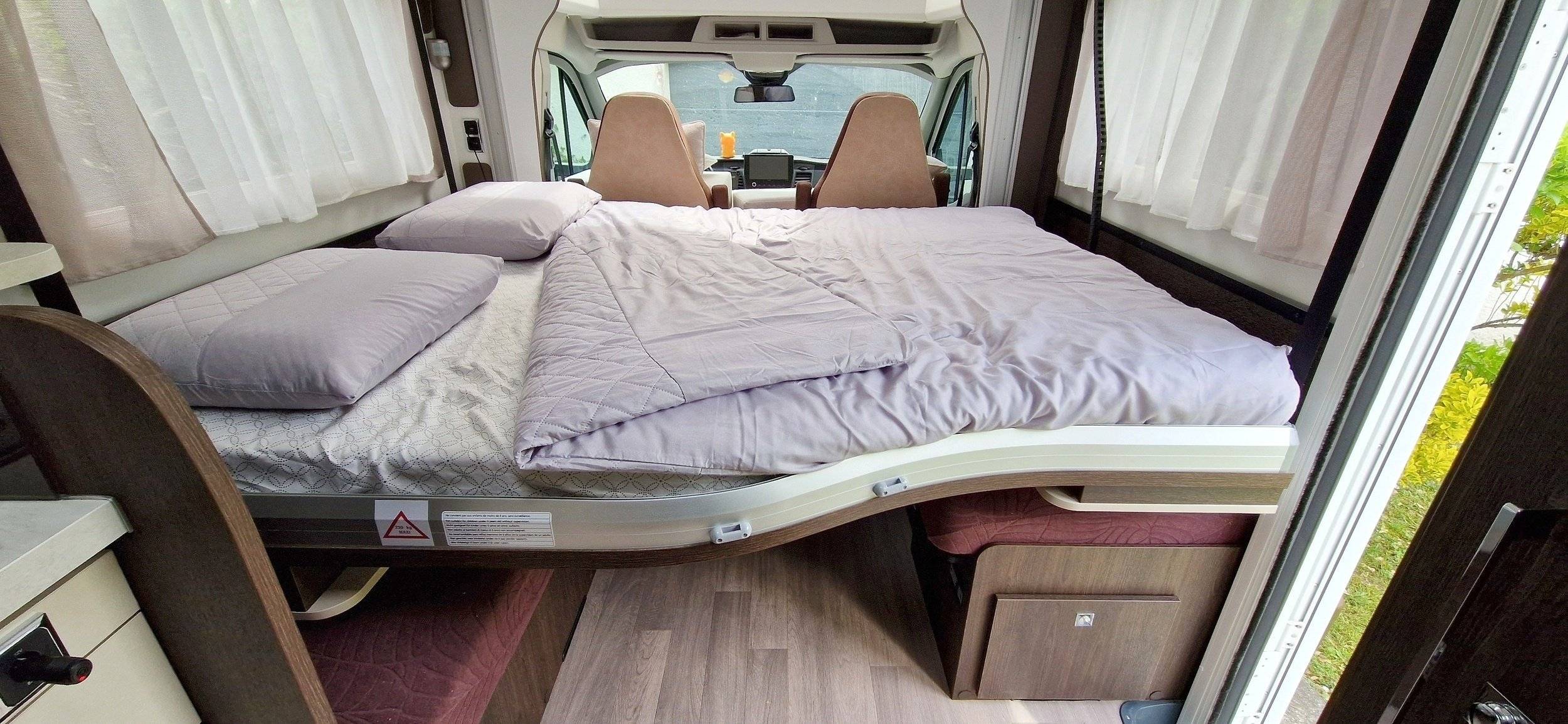 Slaapplaatsen Ford 170cv automatique - Yescapa