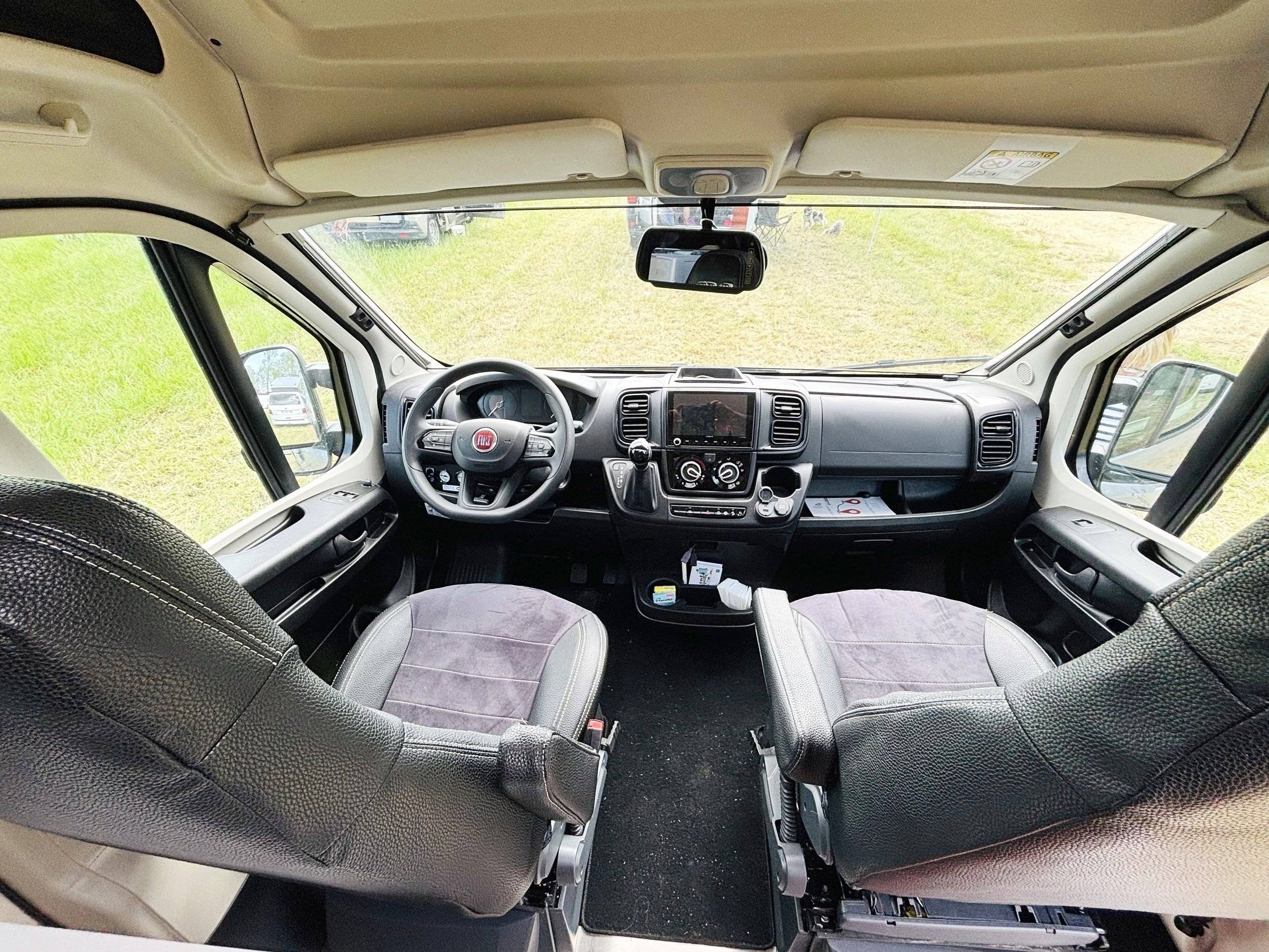 Font Vendôme Duo Van