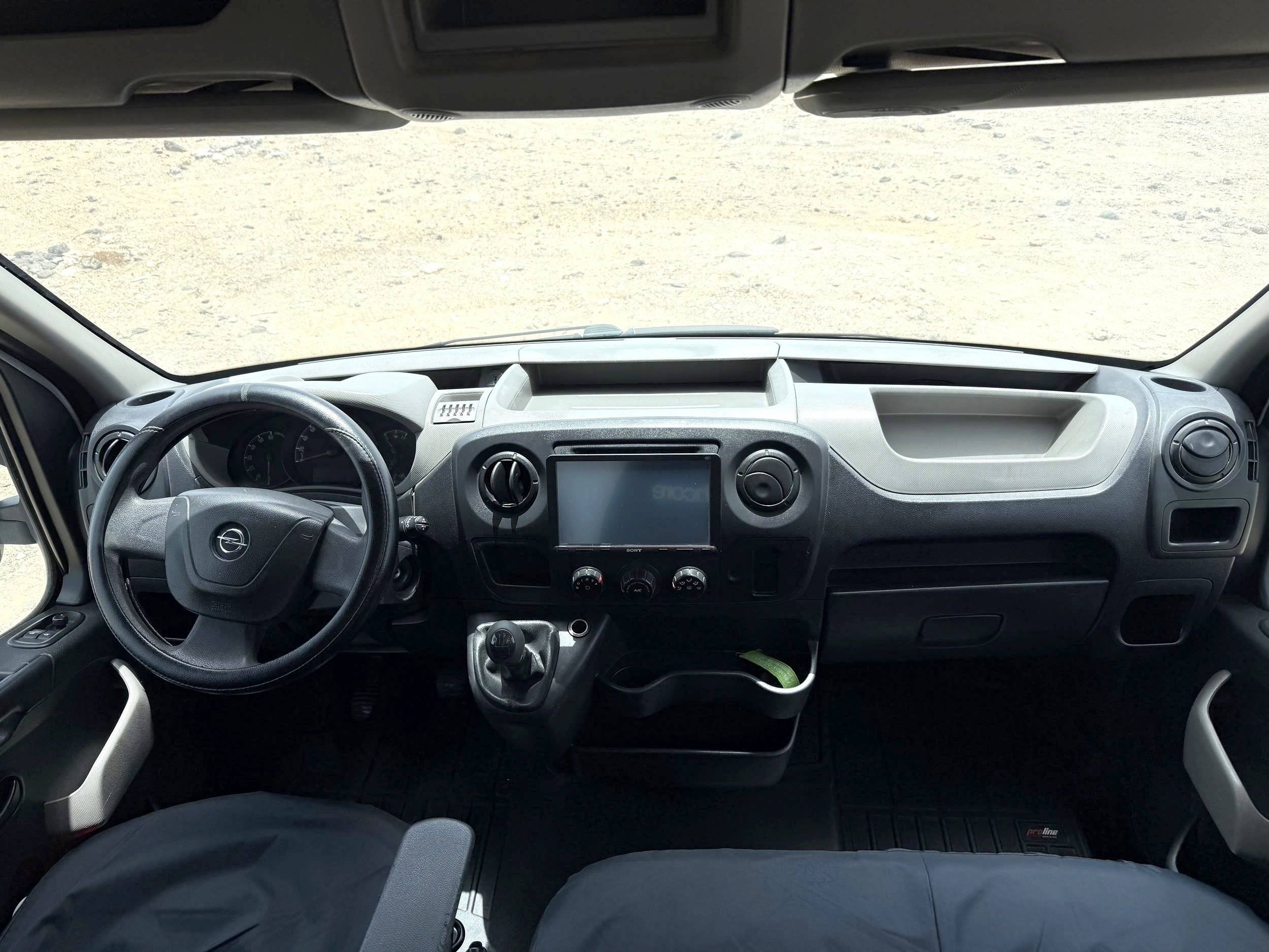 Opel Movano